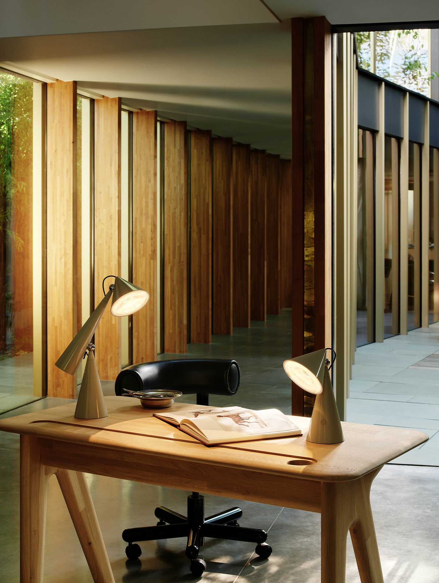 Pose Portable Lamp by Tom Dixon - Putty