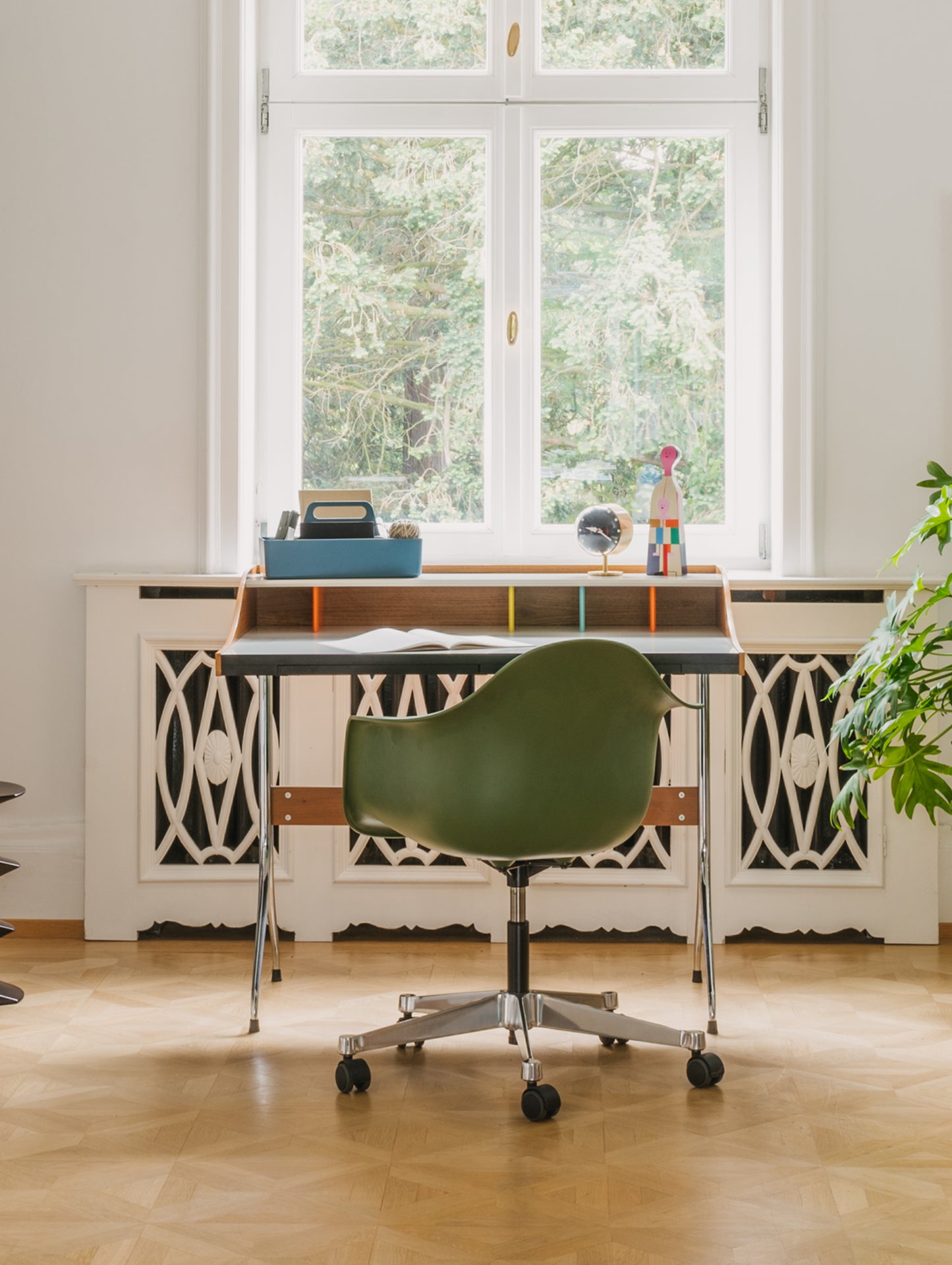 Home Desk by Vitra