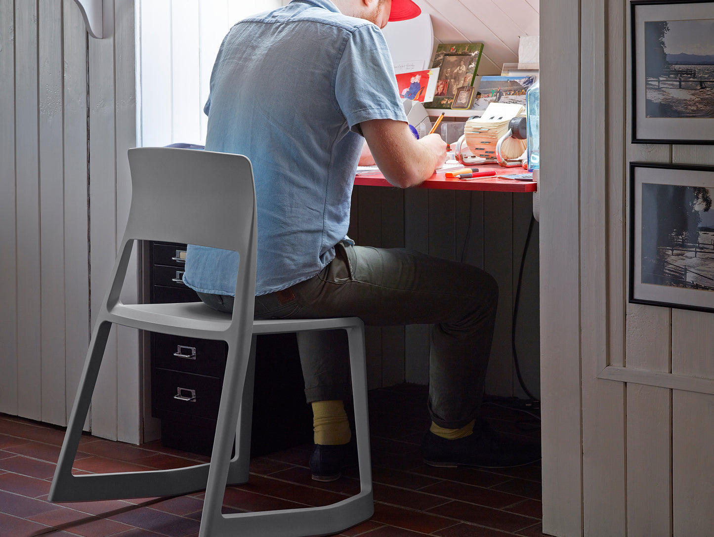 Tip Ton Chair RE by Vitra
