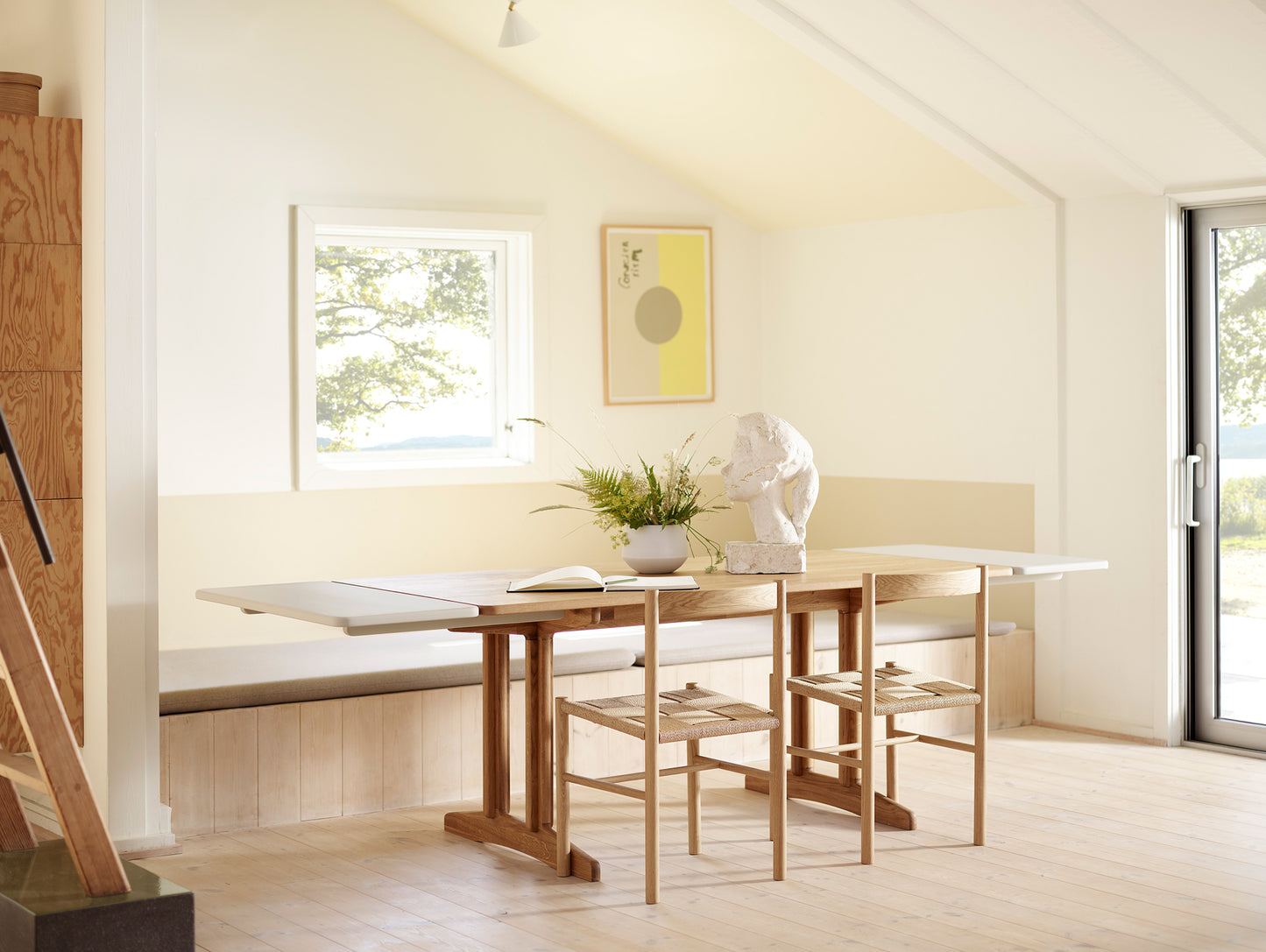 C64 Shaker Extendable Dining Table by FDB Mobler