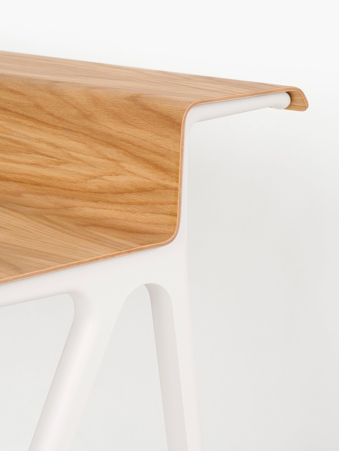 Courier Desk by Vitra - Light Oak Veneer Tabletop / Chalk Aluminium Base