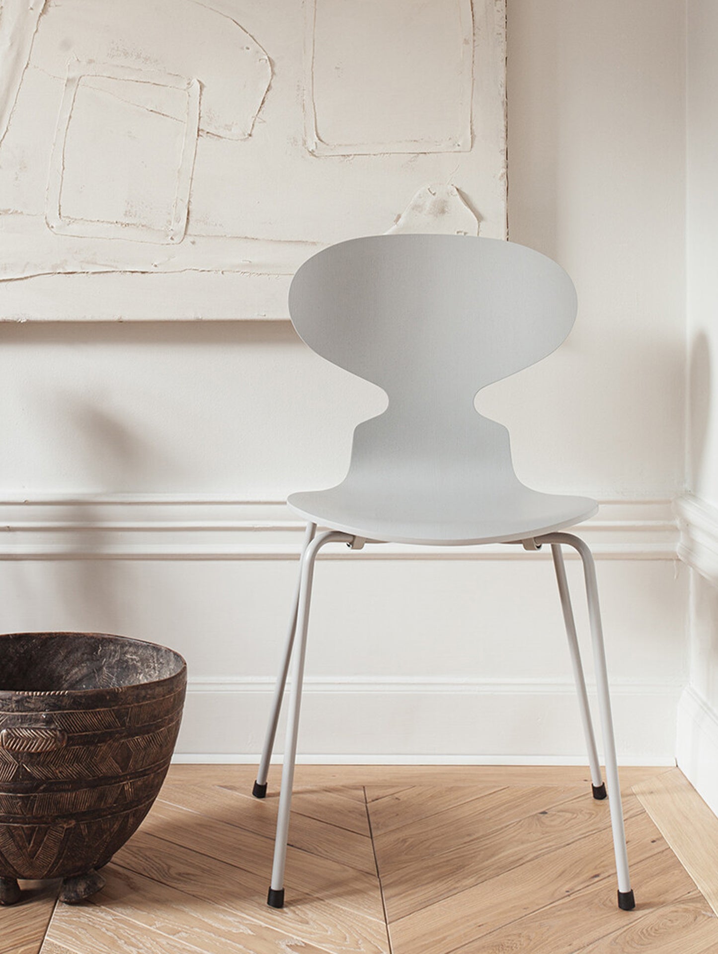 Ant Chair 4 Legs by Fritz Hansen