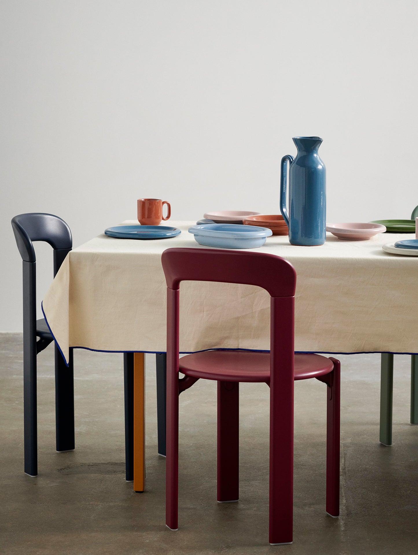 Barro Oval Dish by HAY