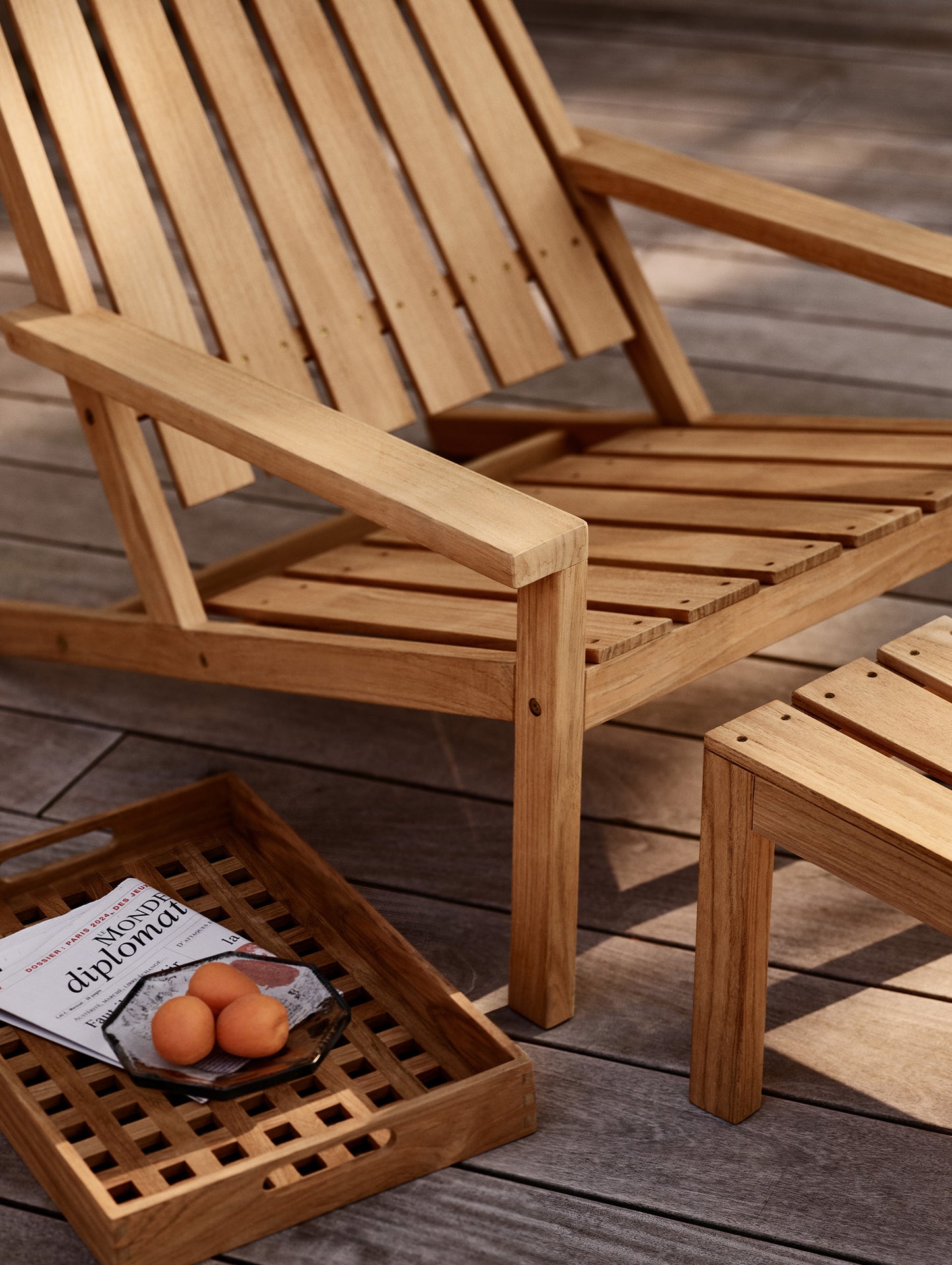 Between Lines Deck Chair by Fritz Hansen