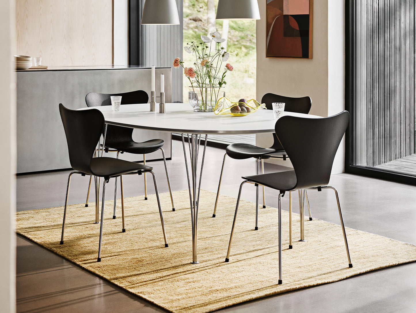 Series 7™ 3107 Dining Chair by Fritz Hansen - Black Coloured Ash Veneer Shell / Black Steel