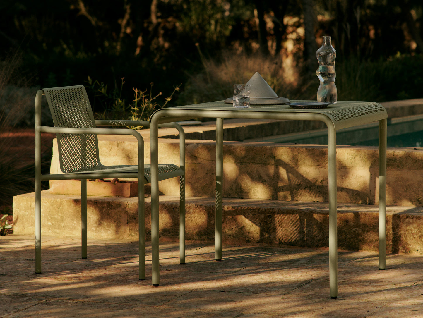 Dapple Dining Table by Ferm Living - 80x80 / Tea Green