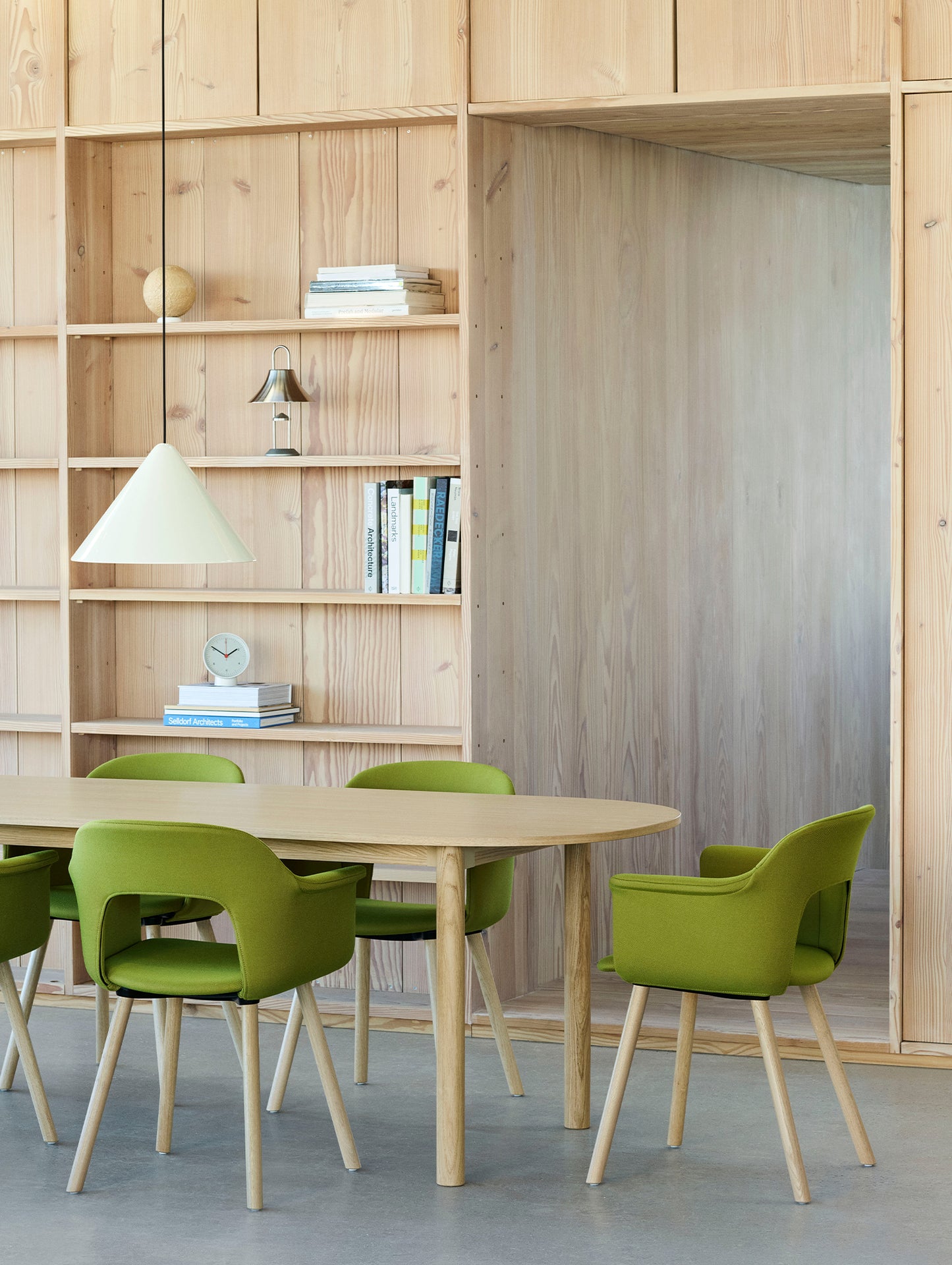 Layout Armchair Upholstered - Wood Base