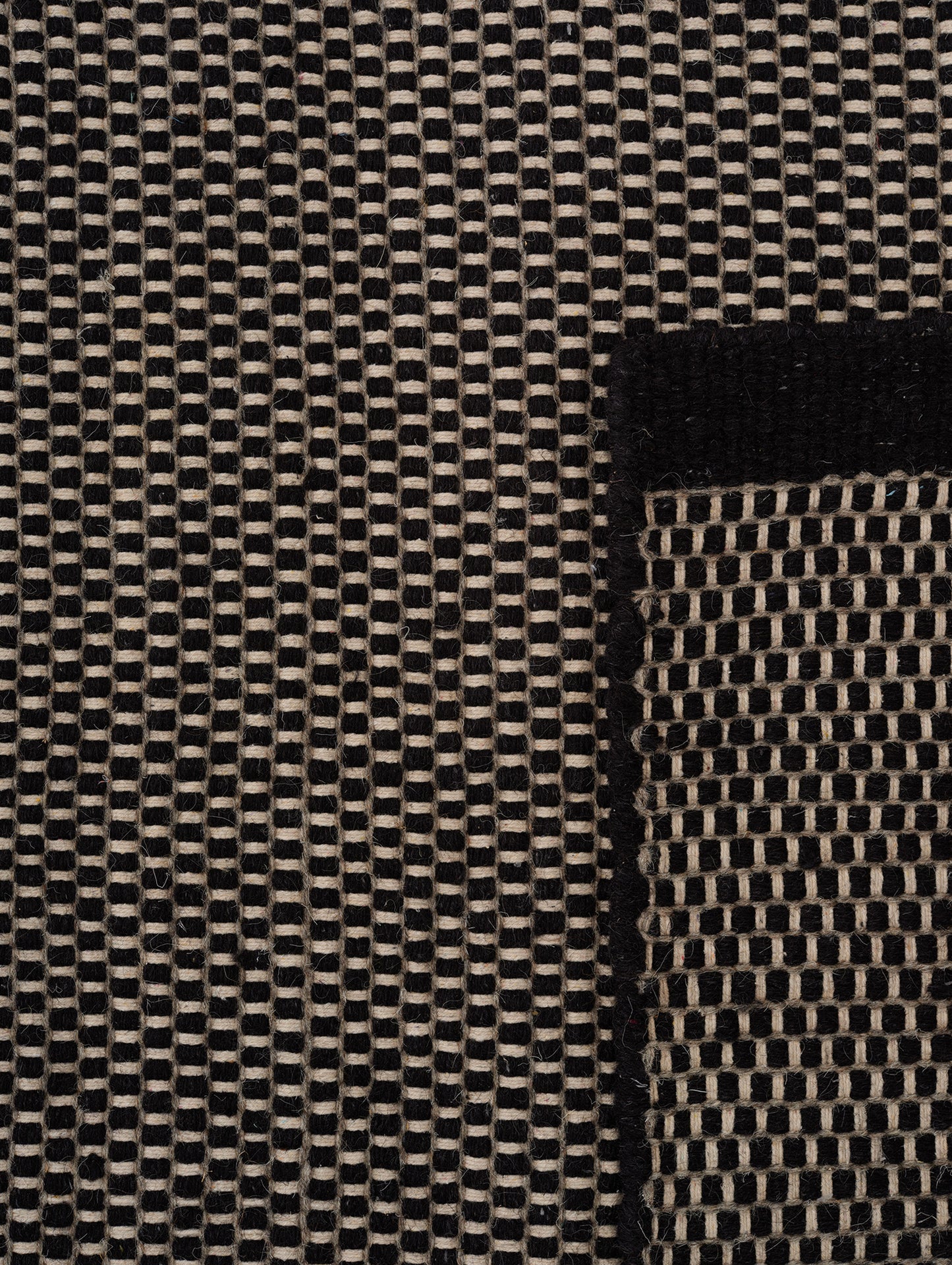 Asko Rug by Linie Design - Black