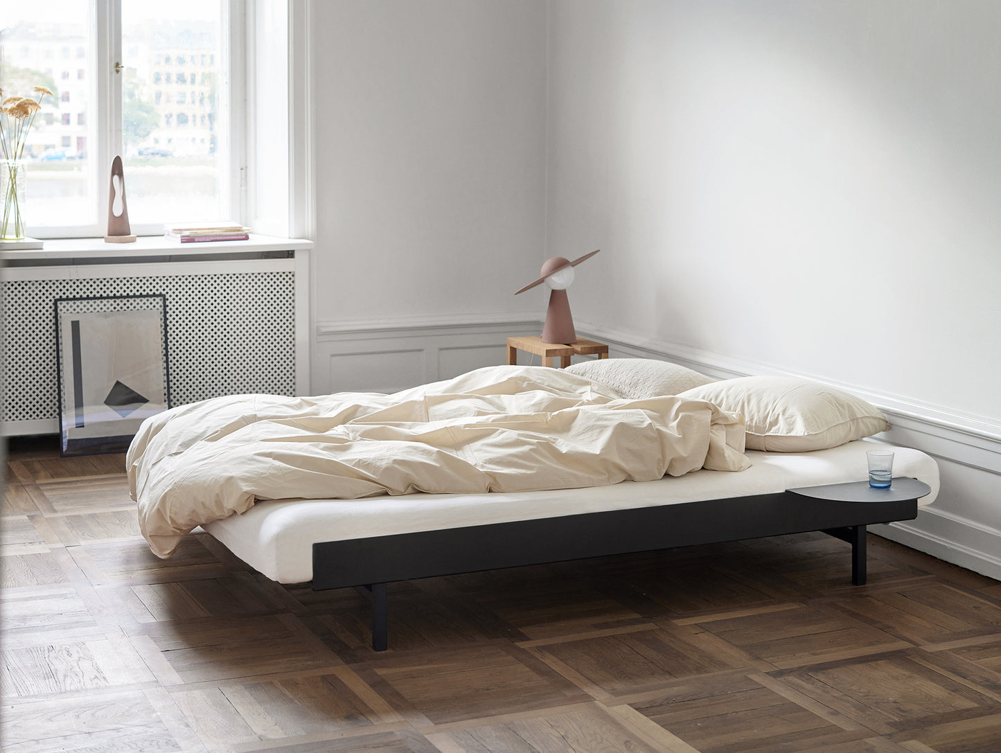 Moebe Bed 90-180 cm - Black