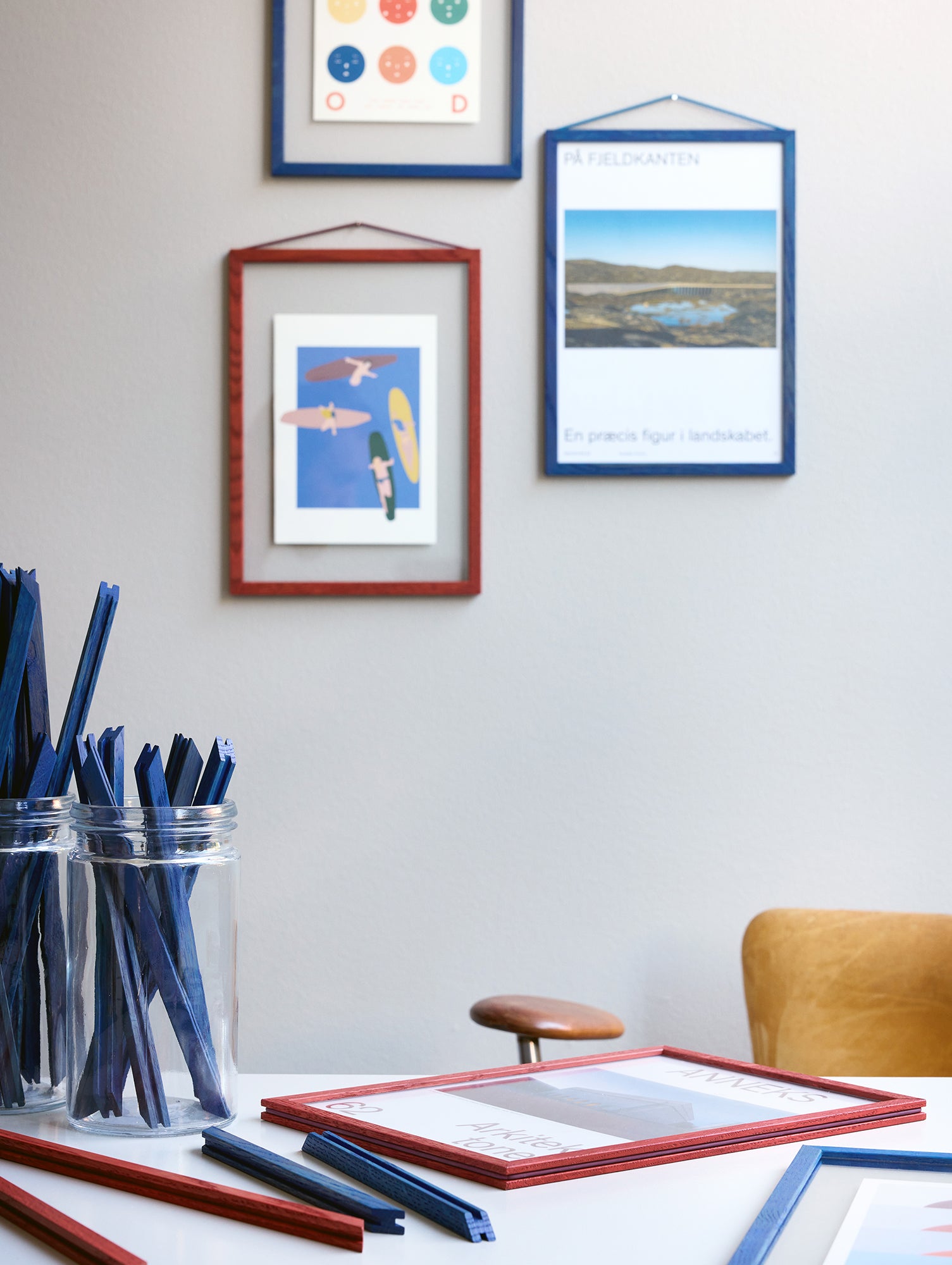 Frame - Colour Wood by Moebe