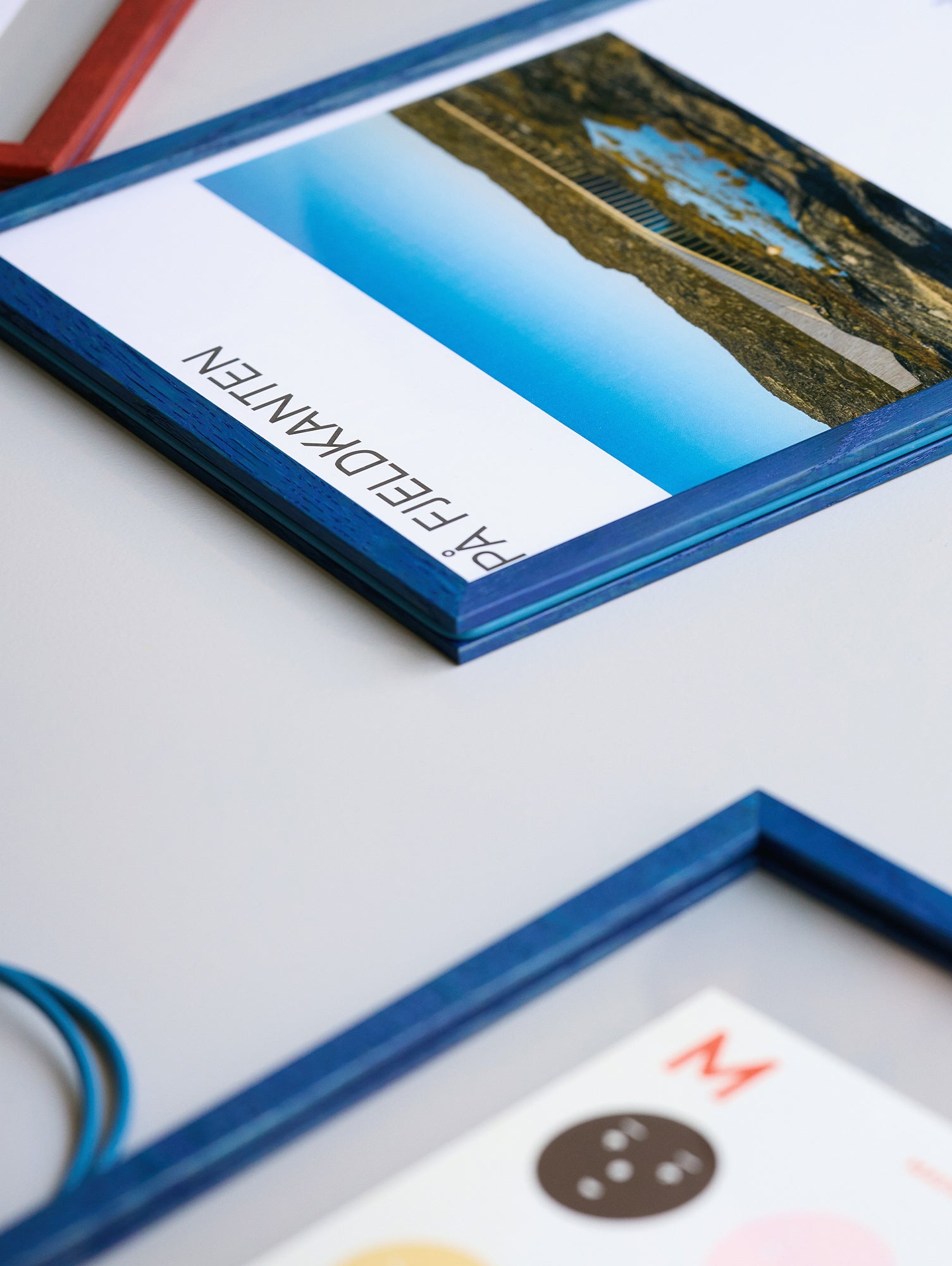 Frame - Colour Wood by Moebe