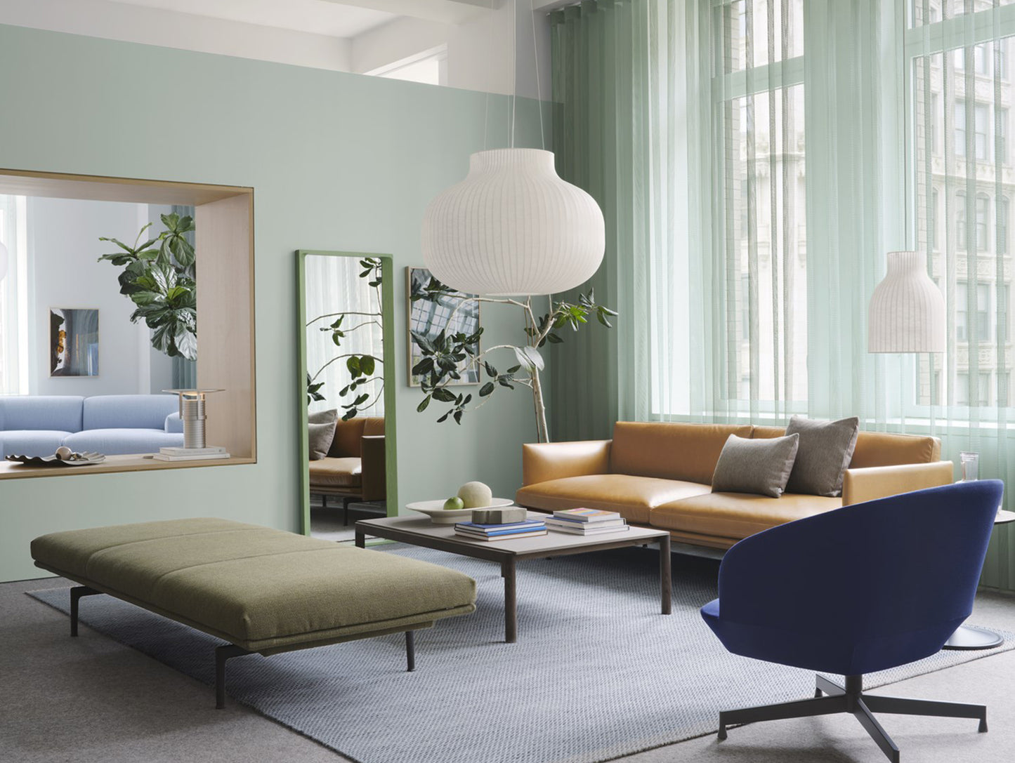 Outline Daybed by Muuto