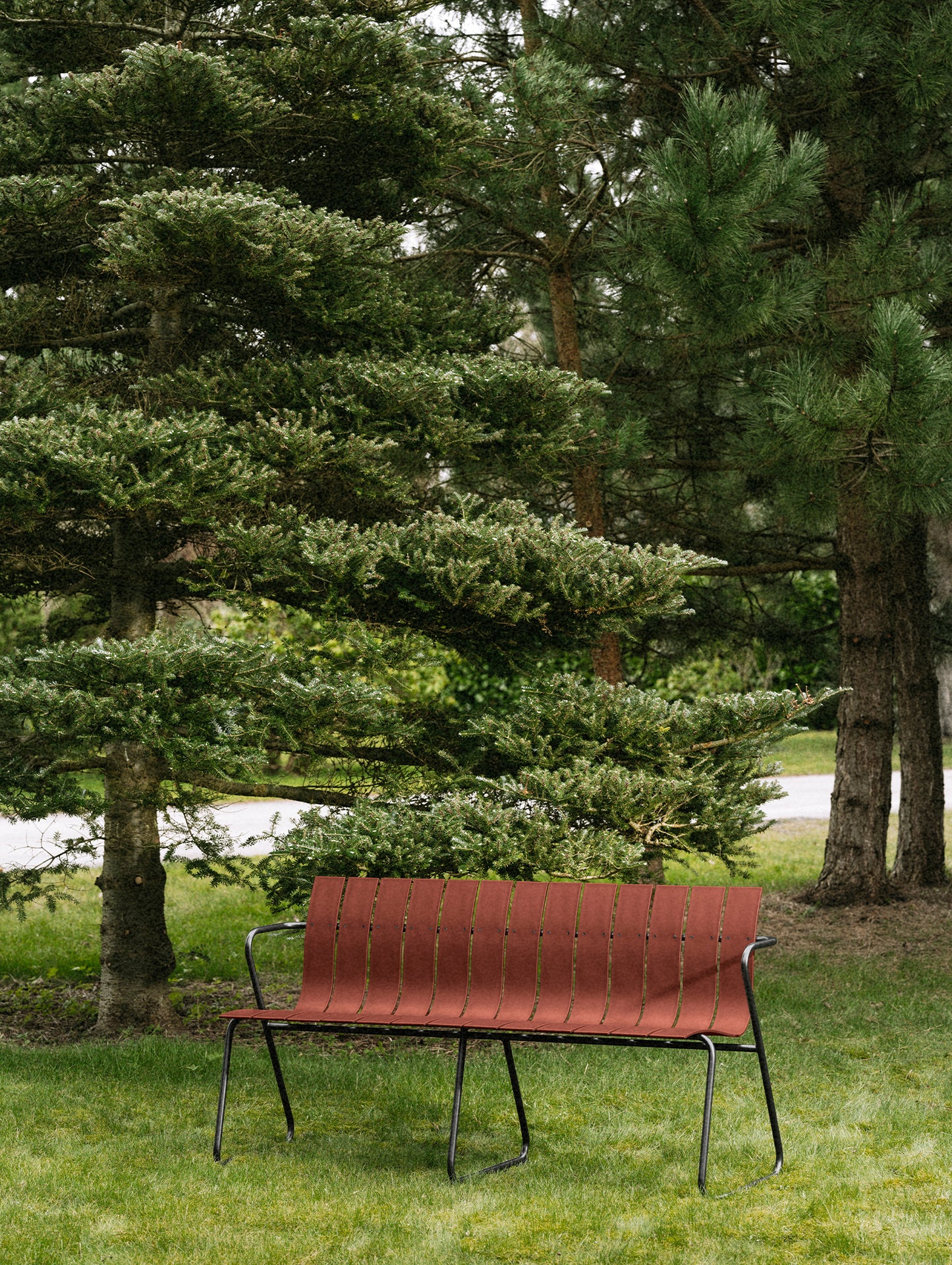 Ocean Bench by Mater - Burnt Red
