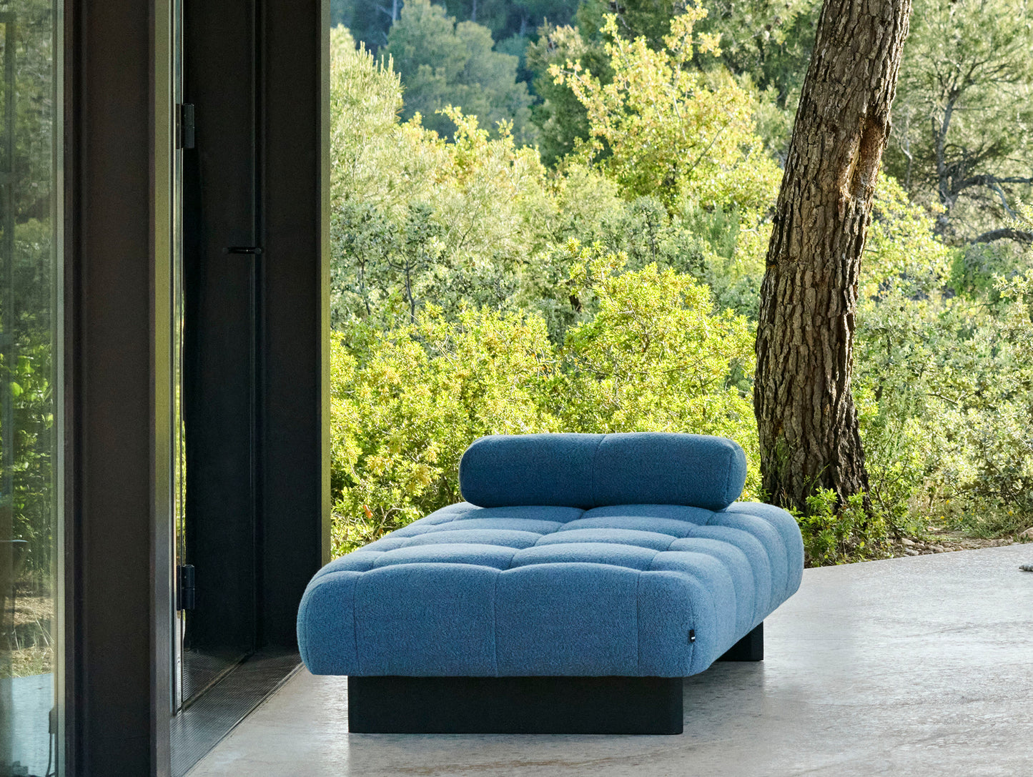 Quilton Lift Daybed by HAY - Turf Blue Grey / Black Oak Base