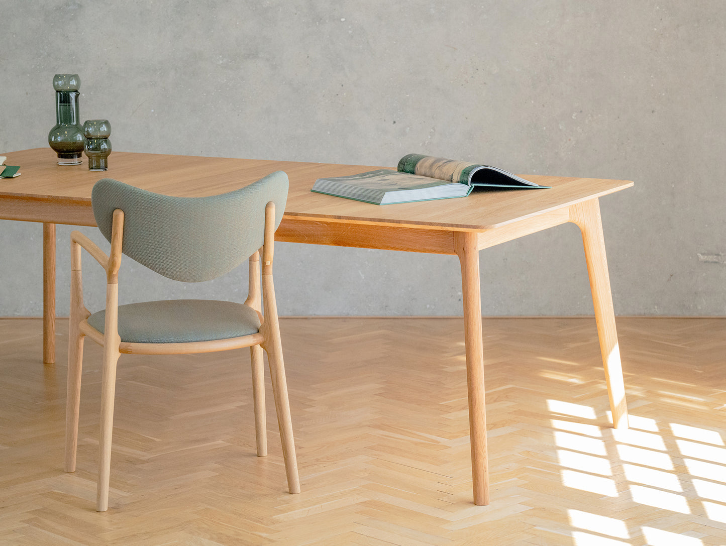 Salon Extendable Dining Table - Rectangular by Ro Collection - Oiled Oak