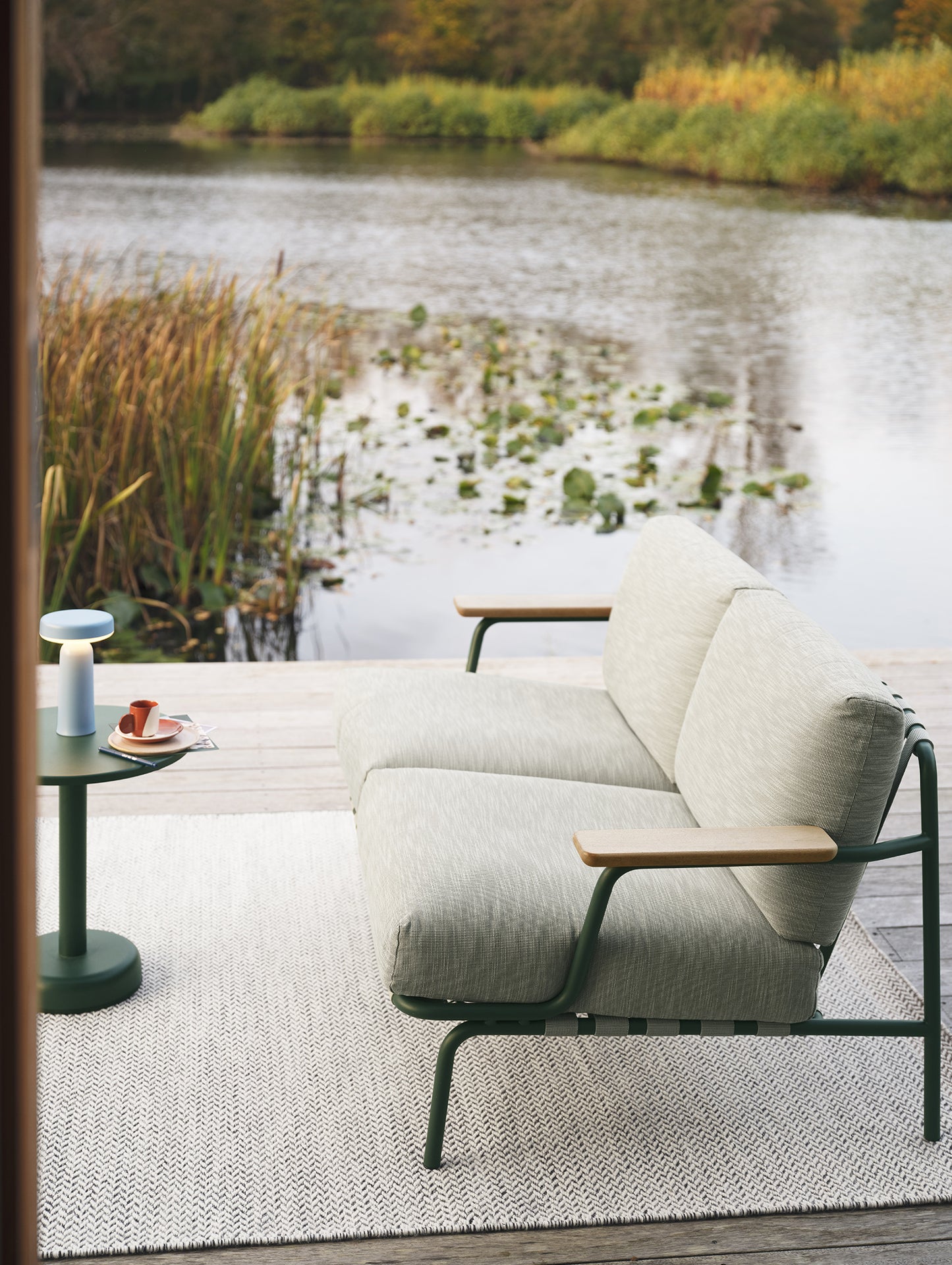 Settle 2-Seater Sofa by Muuto - Dark Green Frame / Ribbed Weave 02