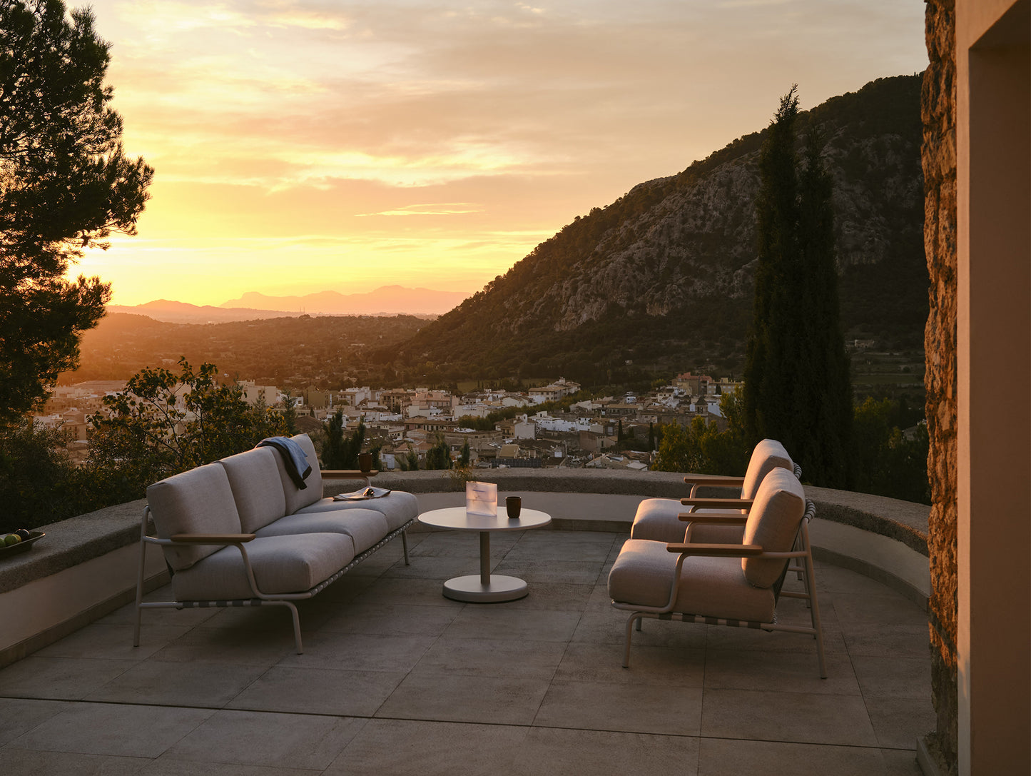 Settle Lounge Chair by Muuto