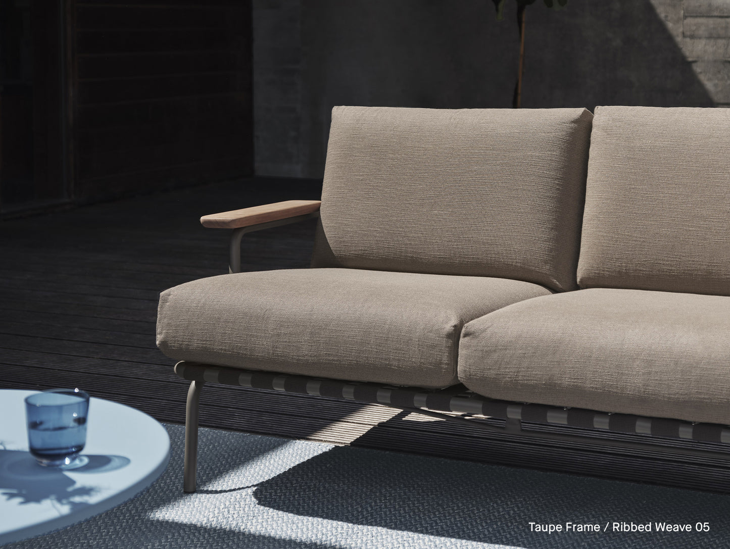 Settle 2-Seater Sofa by Muuto - Taupe Frame / Ribbed Weave 05