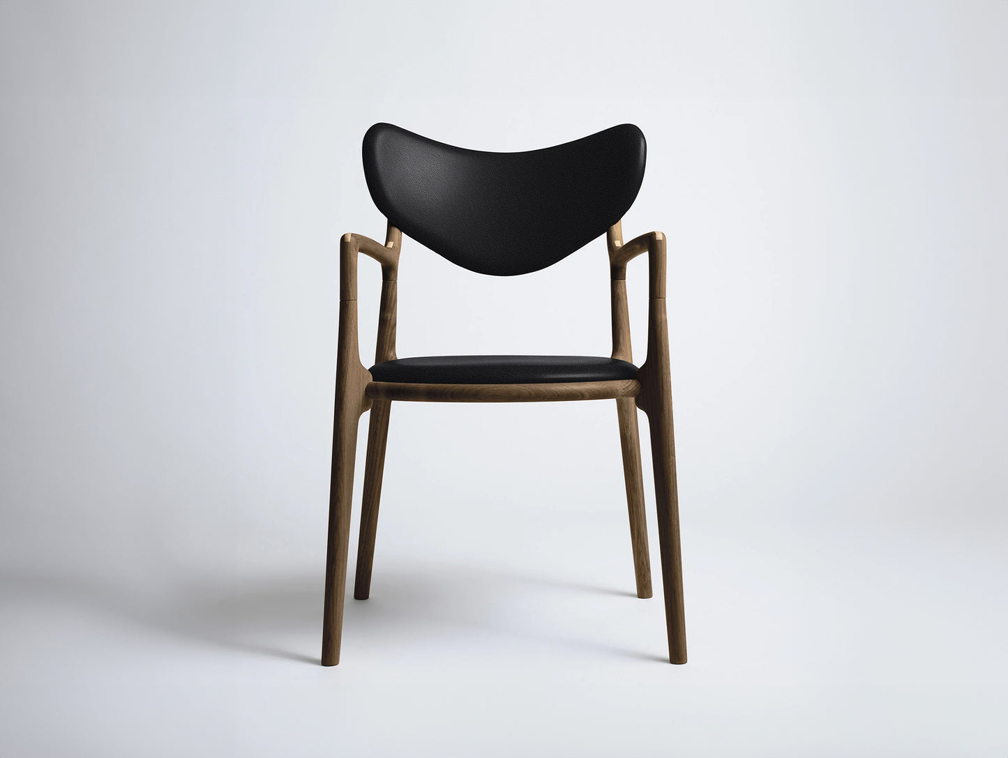 Salon Chair by Ro Collection - Smoked Oak / Exclusive Black