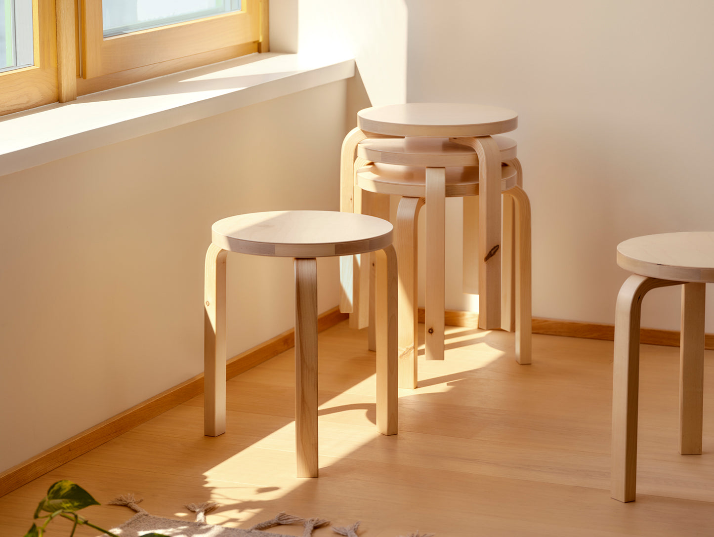 Alvar Aalto Stool 60 by Artek - Wild Birch