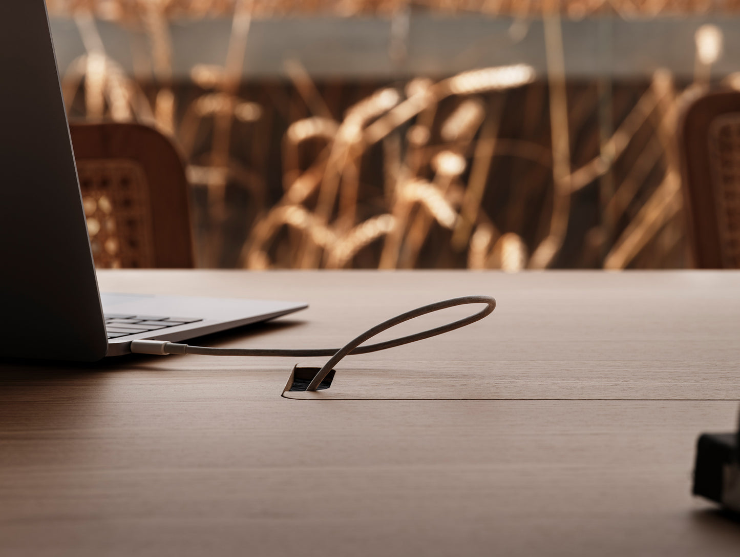 Height Adjustable Work Desk by String