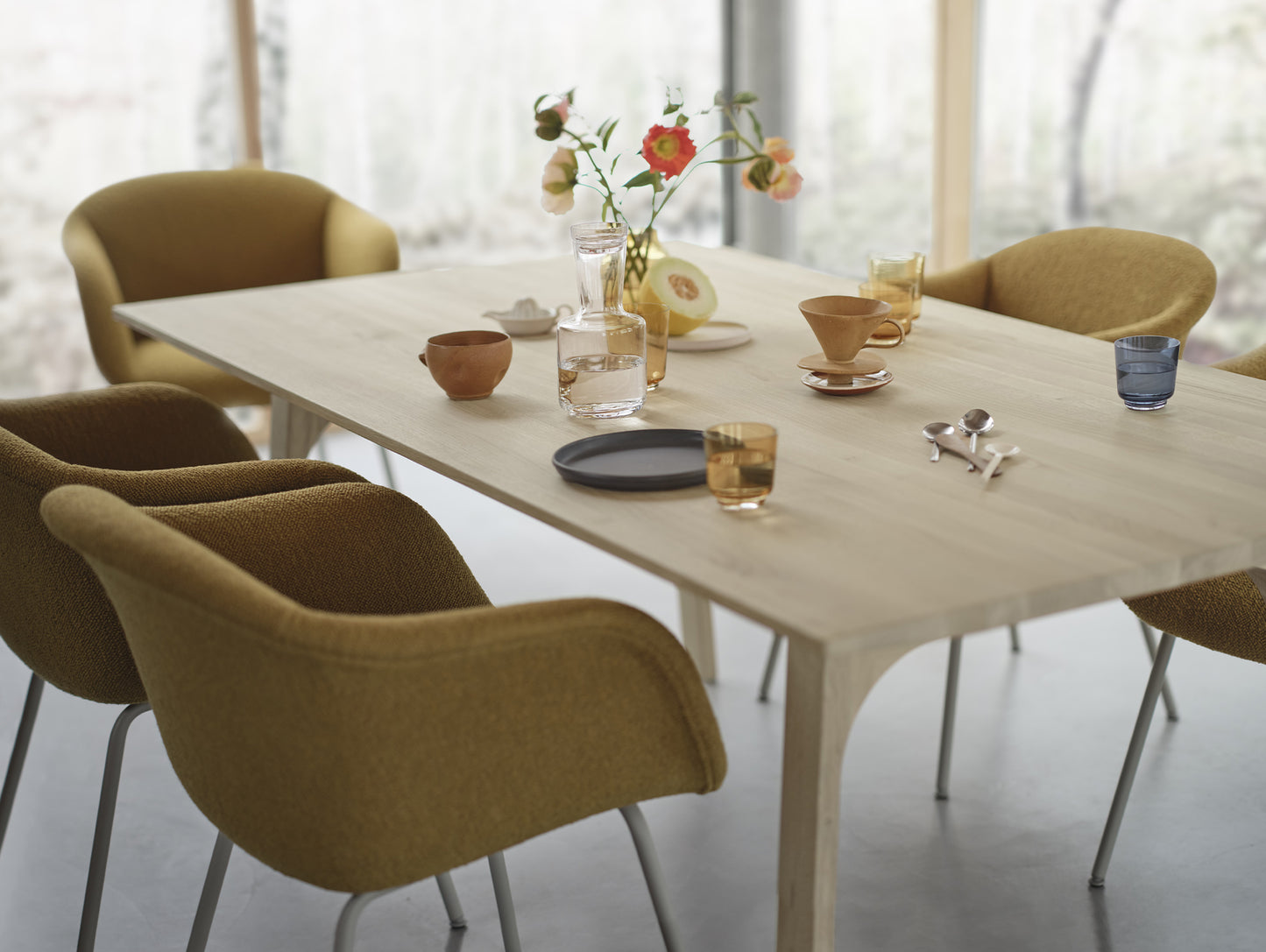 Fiber Soft Armchair with Tube Base by Muuto - Grey Base / Hearth 008