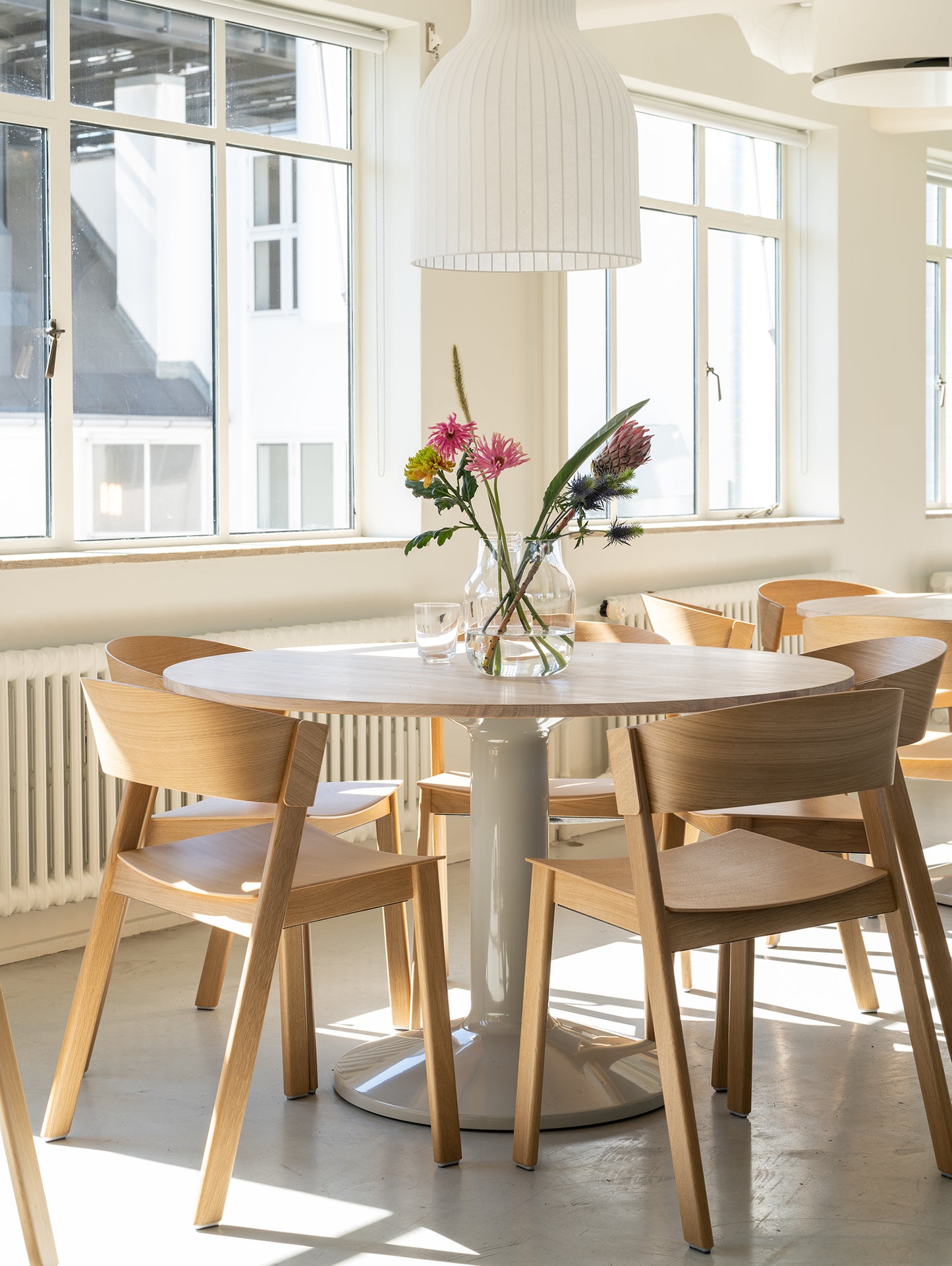Midst Table by Muuto