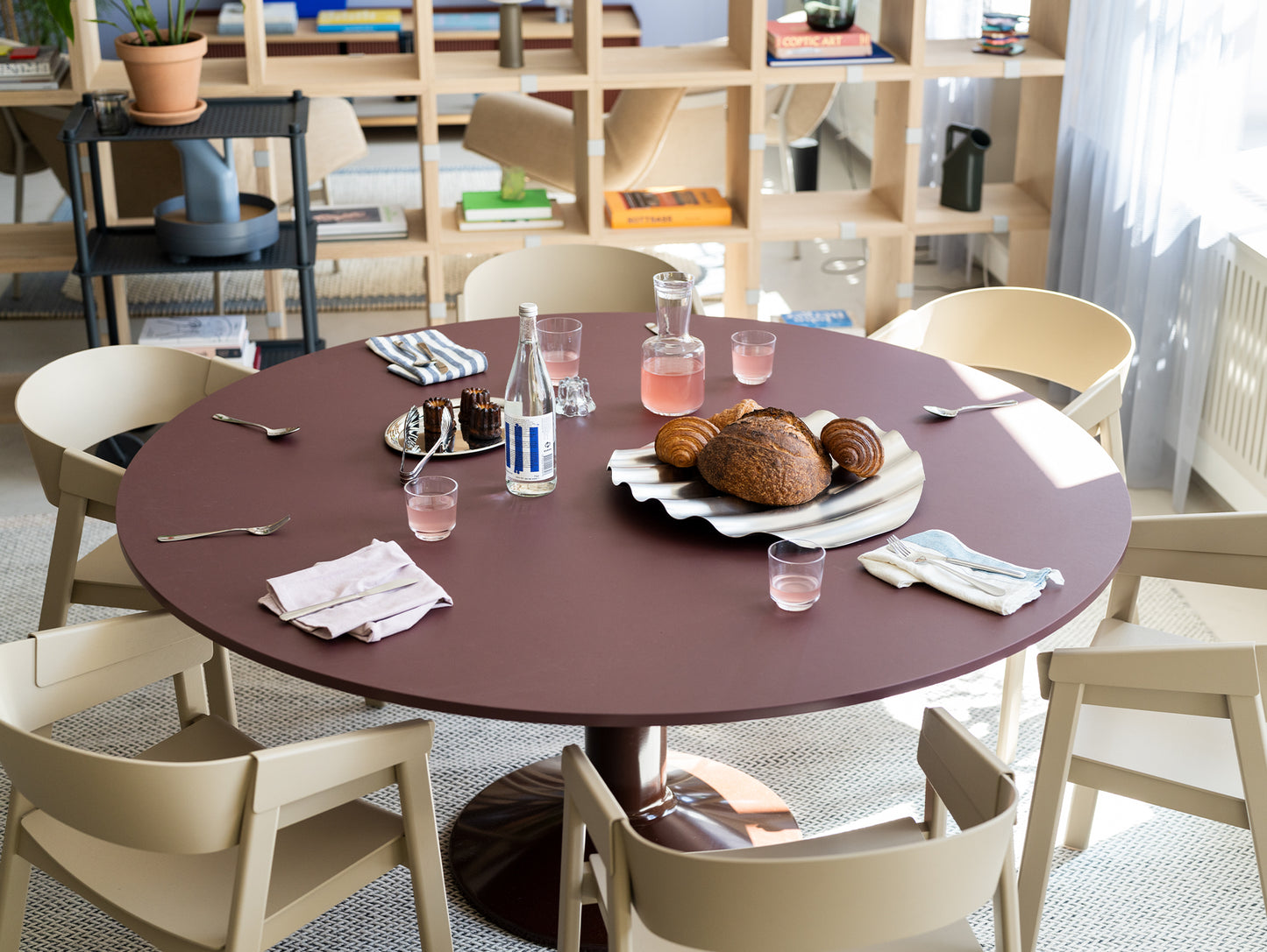 Midst Table by Muuto