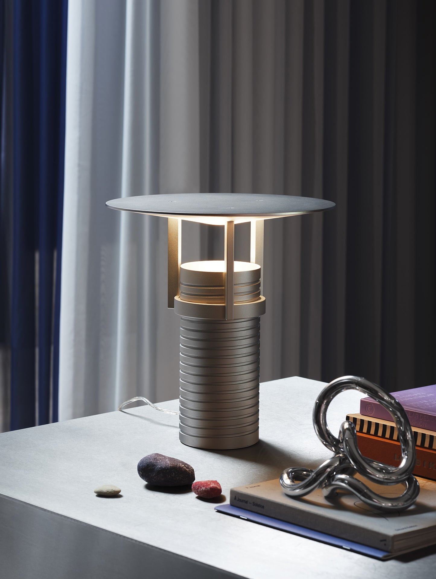 Set Table Lamp by Muuto