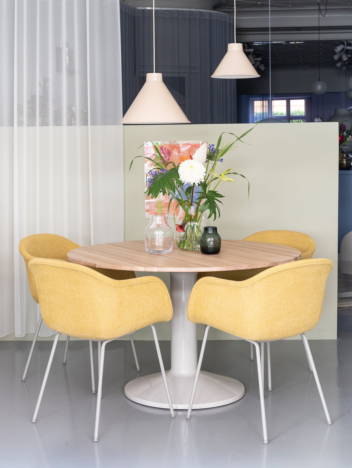 Midst Table by Muuto
