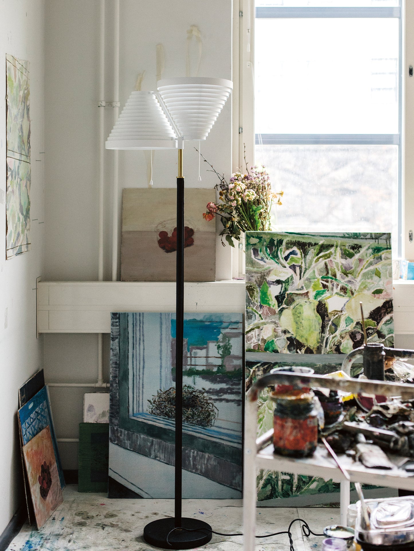 A810 Floor Light by Artek - Brass Tube