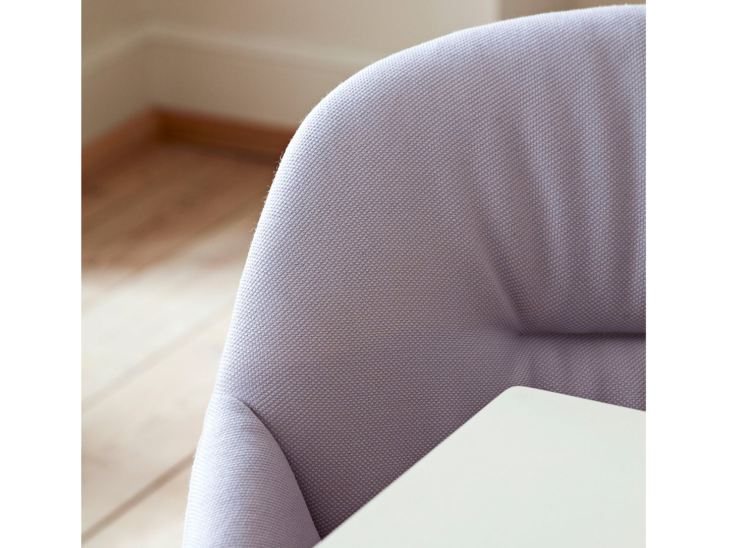 About A Chair AAC123 Soft by HAY