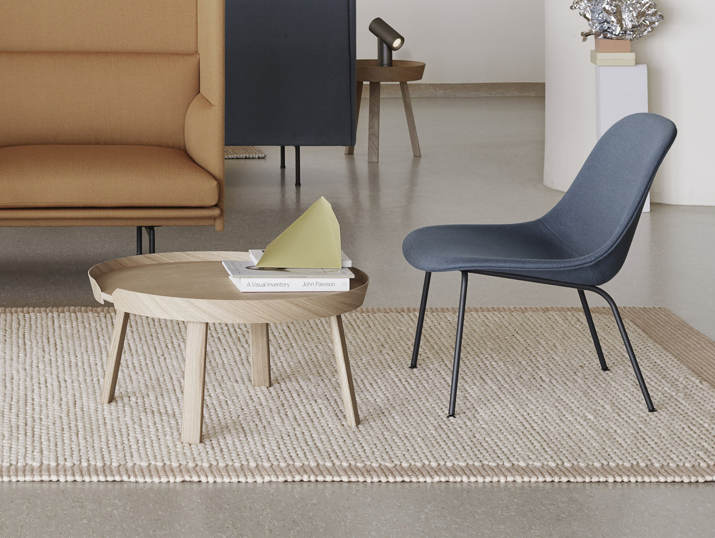 Muuto Around Table - Large in Oak