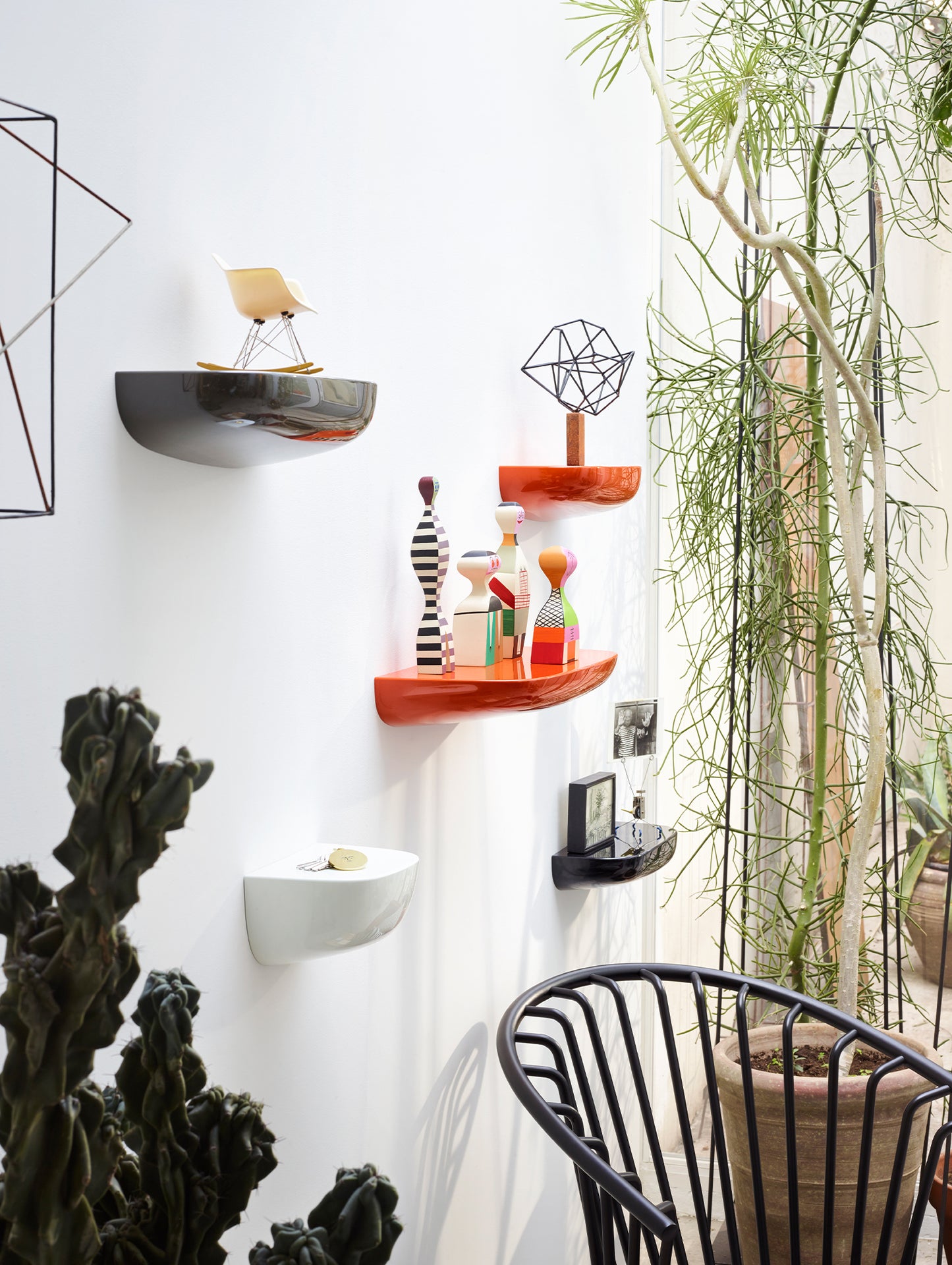 Bouroullec Brothers Corniches 선반