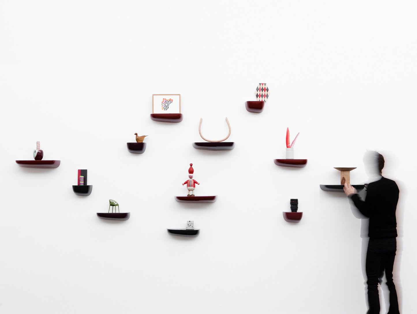 Bouroullec Brothers Corniches 선반