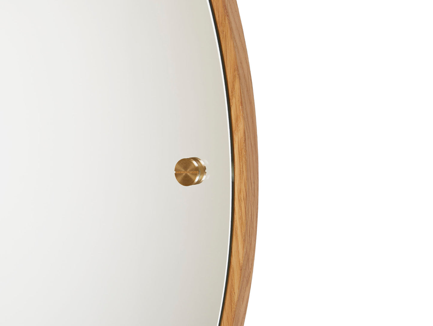 CM-1 Circle Mirror by Frama - Detail