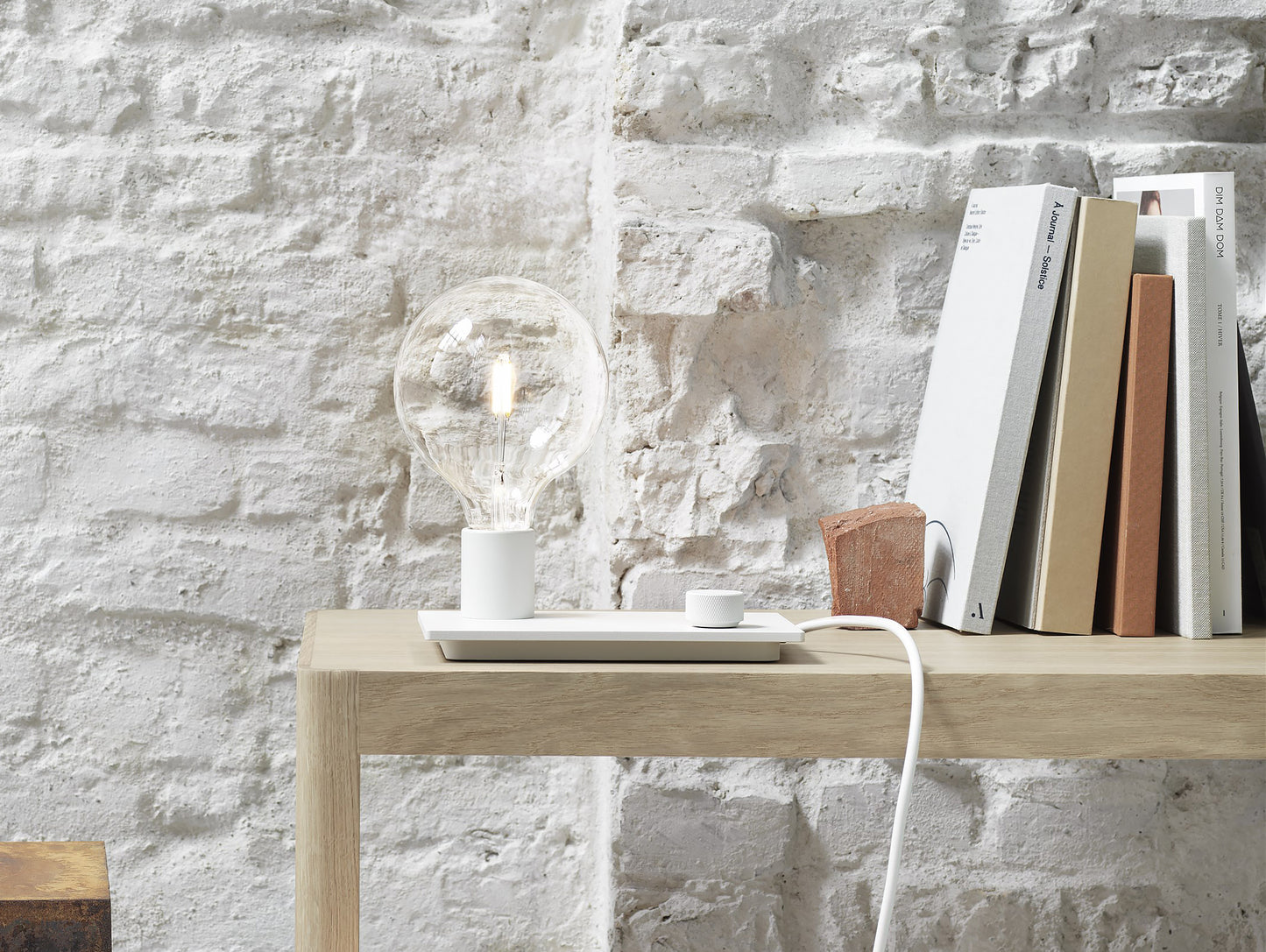 Muuto Control Lamp (LED) - White