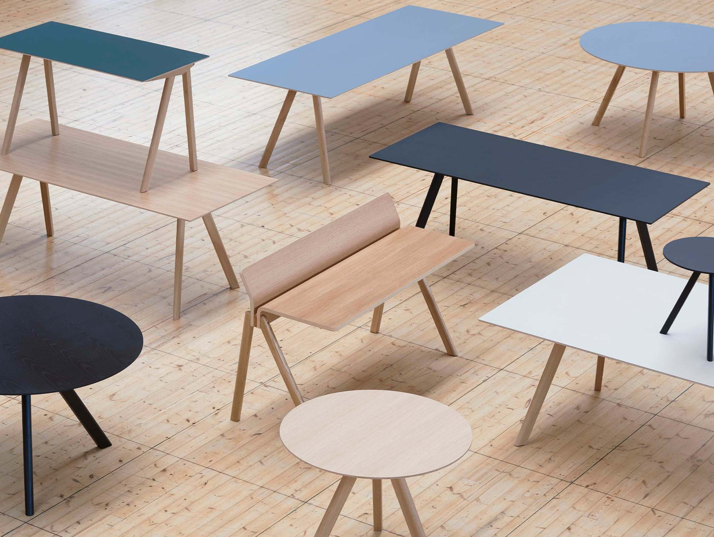 CPH 190 Desk by HAY