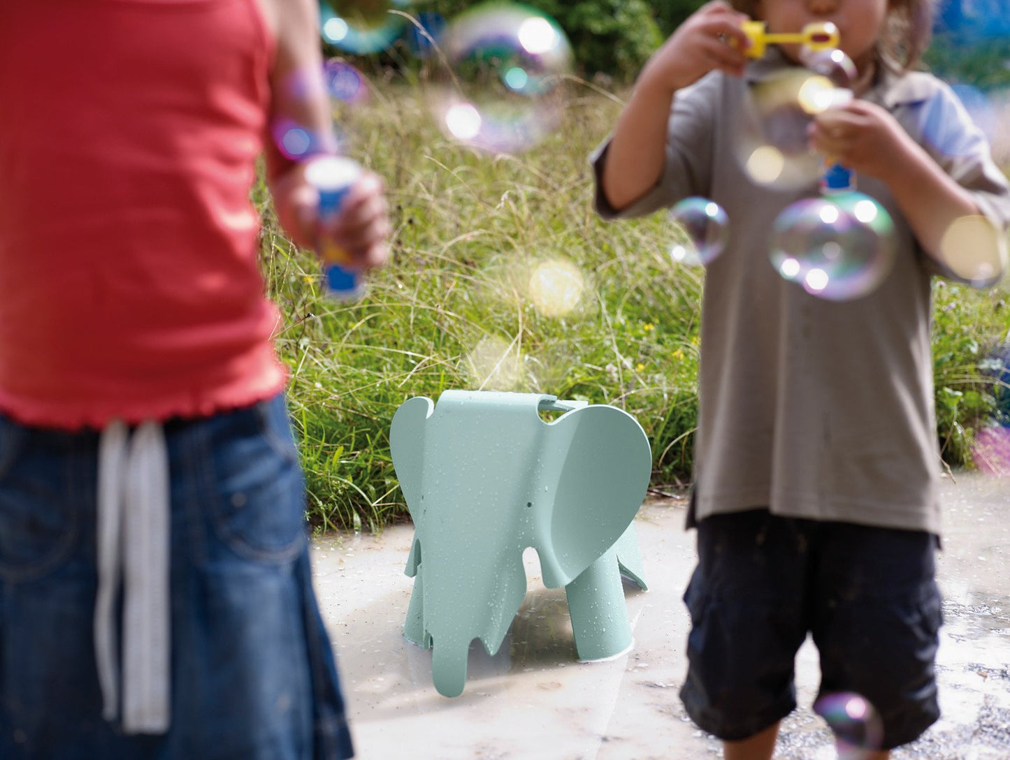 Ice Grey Eames Elephant by Vitra