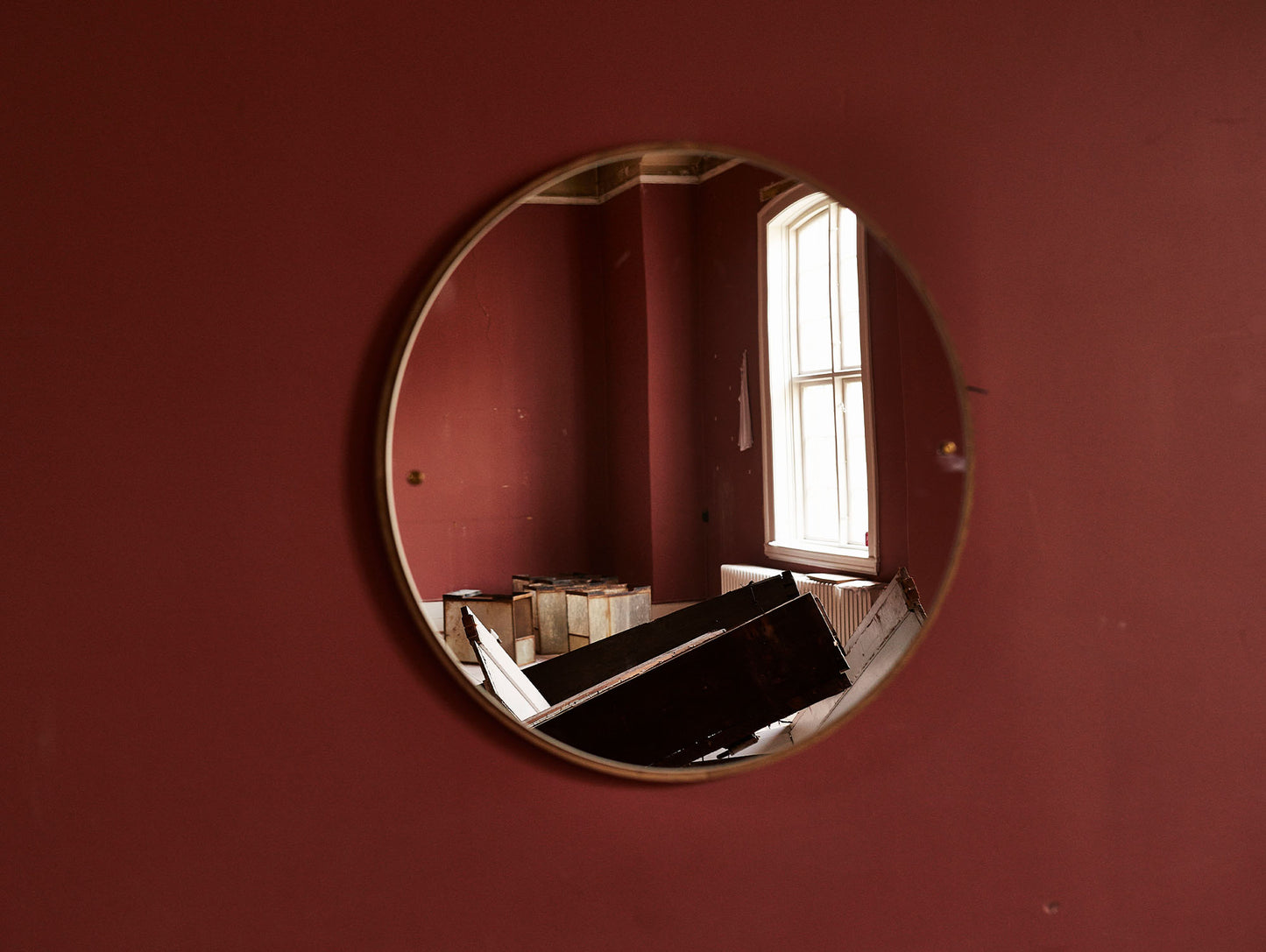 CM-1 Circle Mirror by Frama