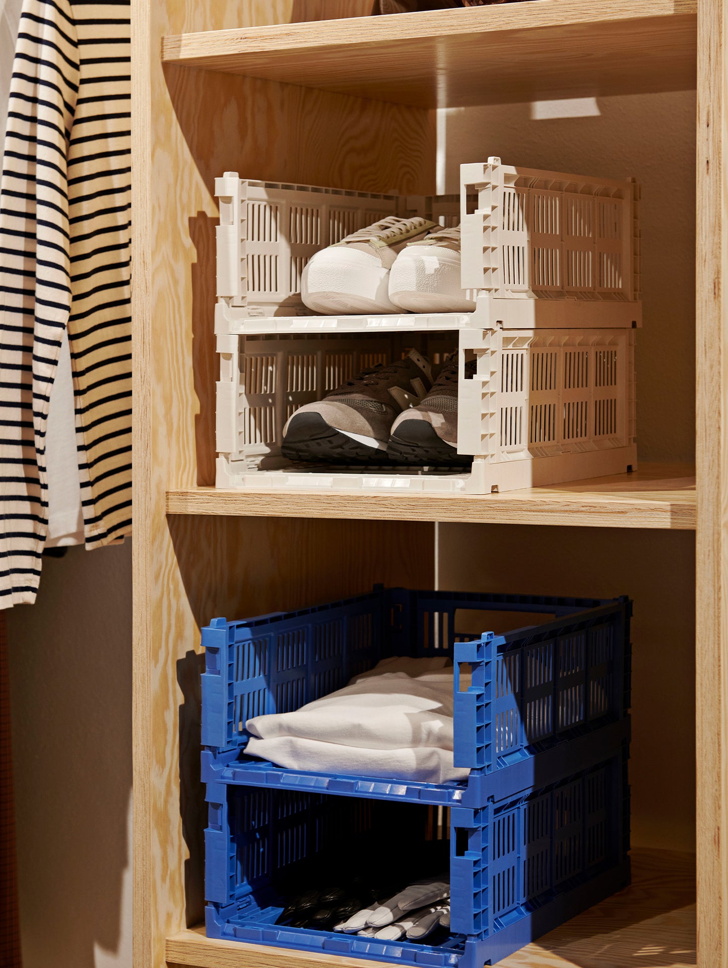 Colour Crate by HAY - Medium