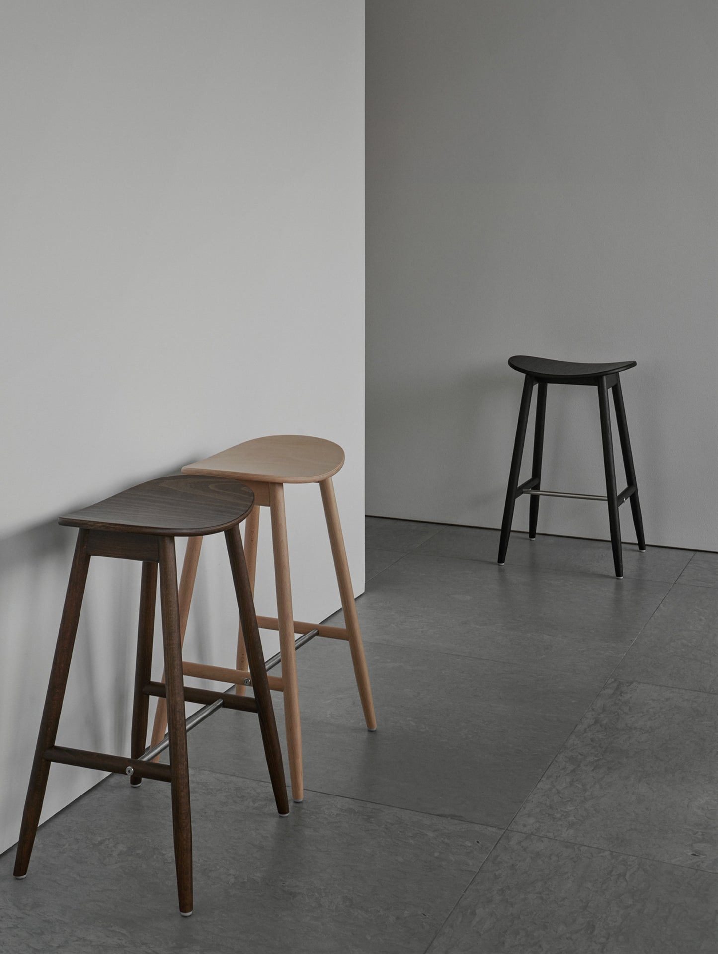 Icha Bar Stool by Massproductions