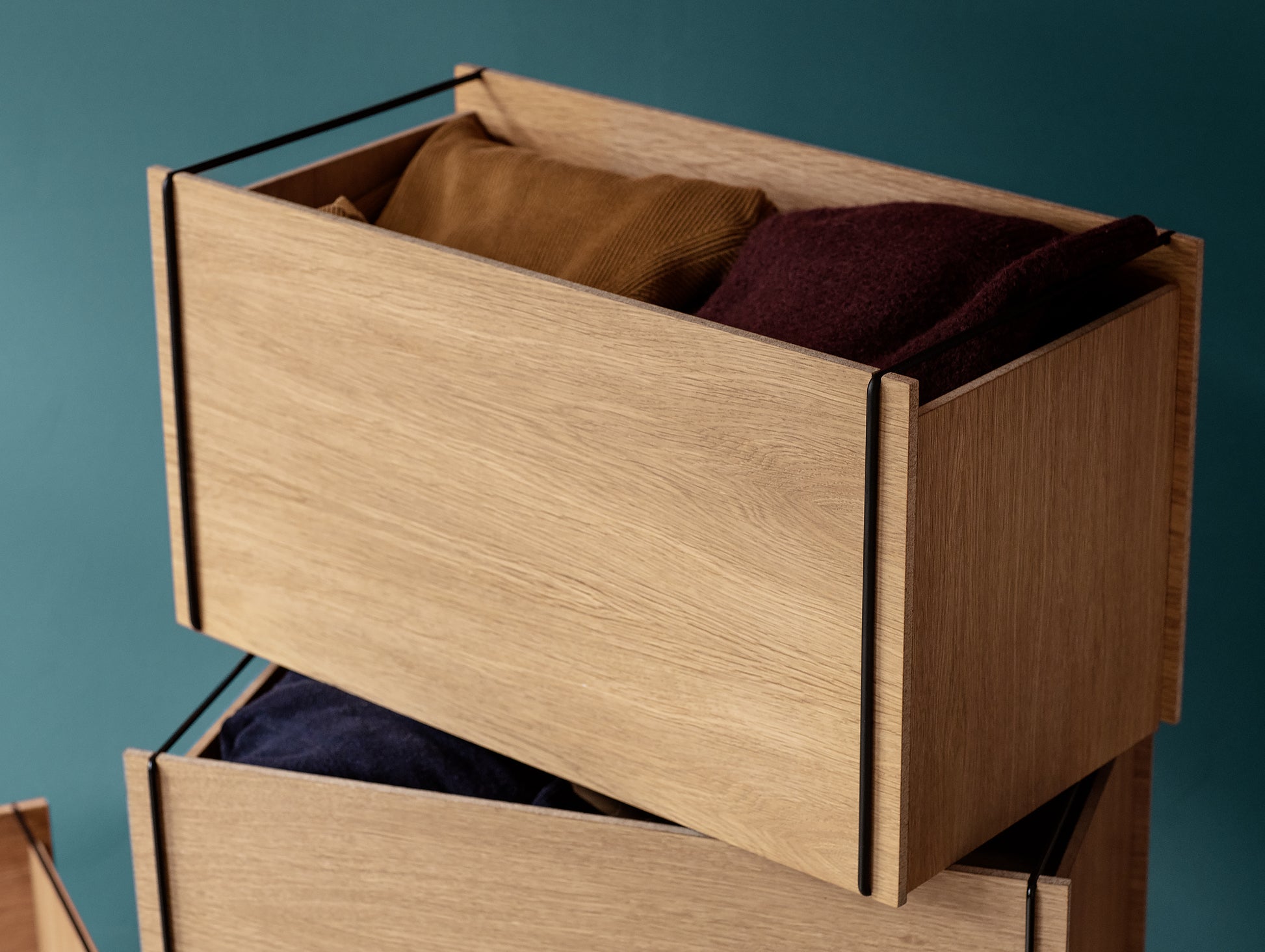 Oak/Black Storage Box by Moebe