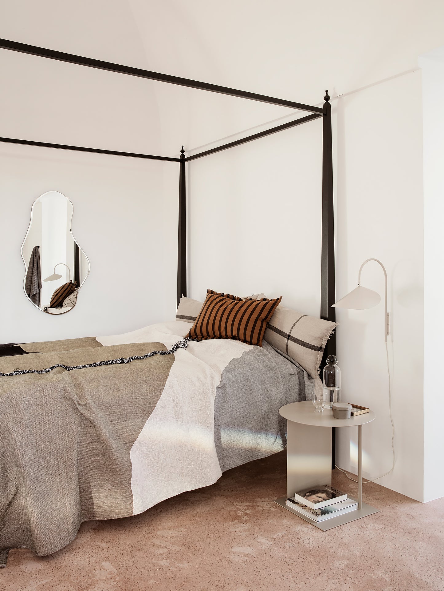 Pond Mirror by Ferm Living - Large