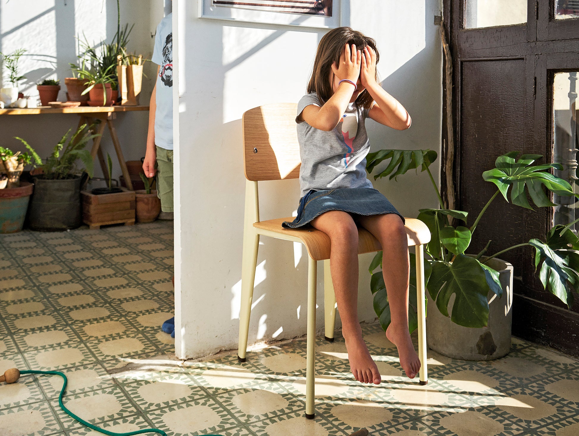 Prouvé Standard Chair by Vitra - Natural Oak, Ecru