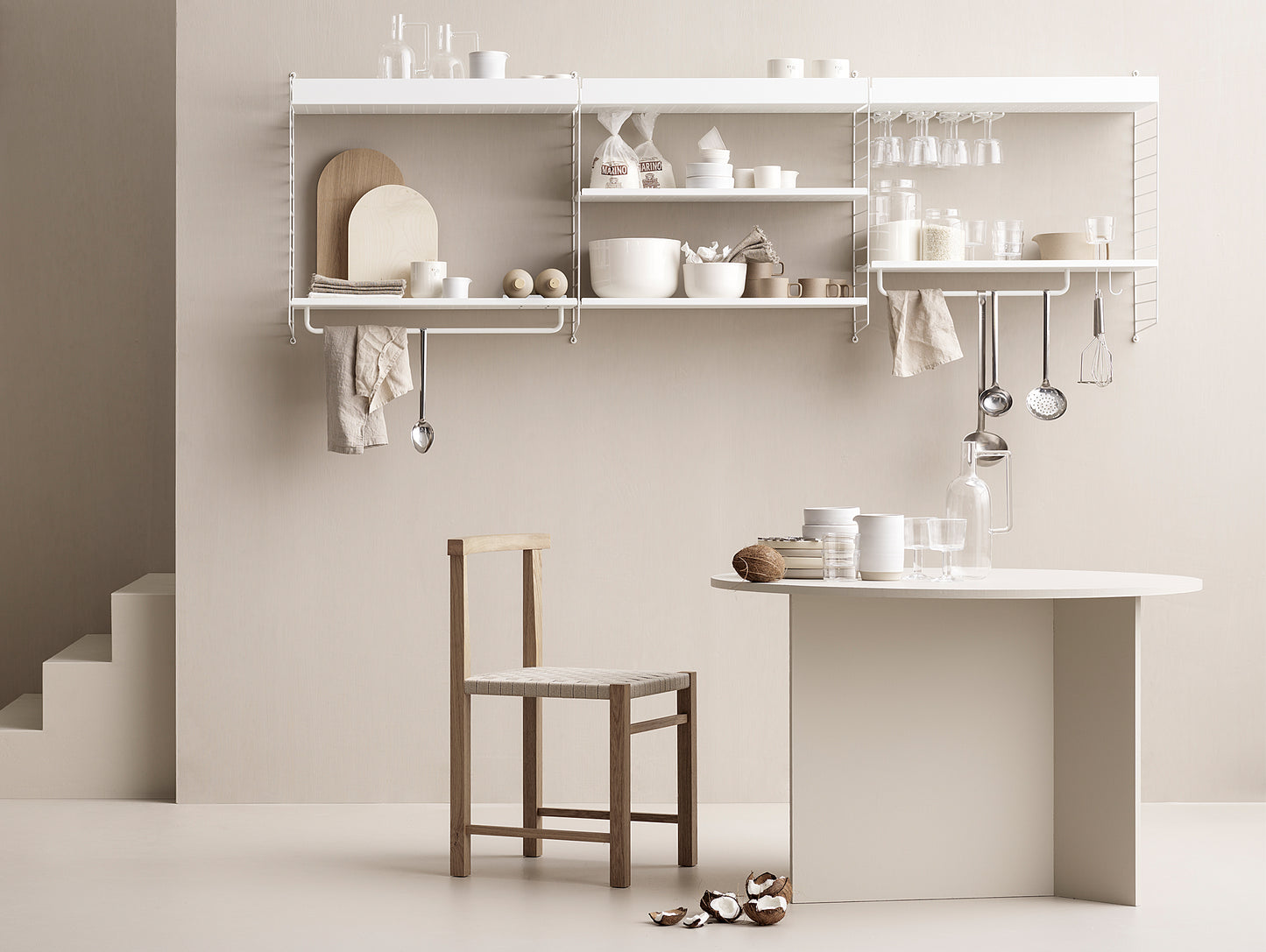 String Metal Shelves