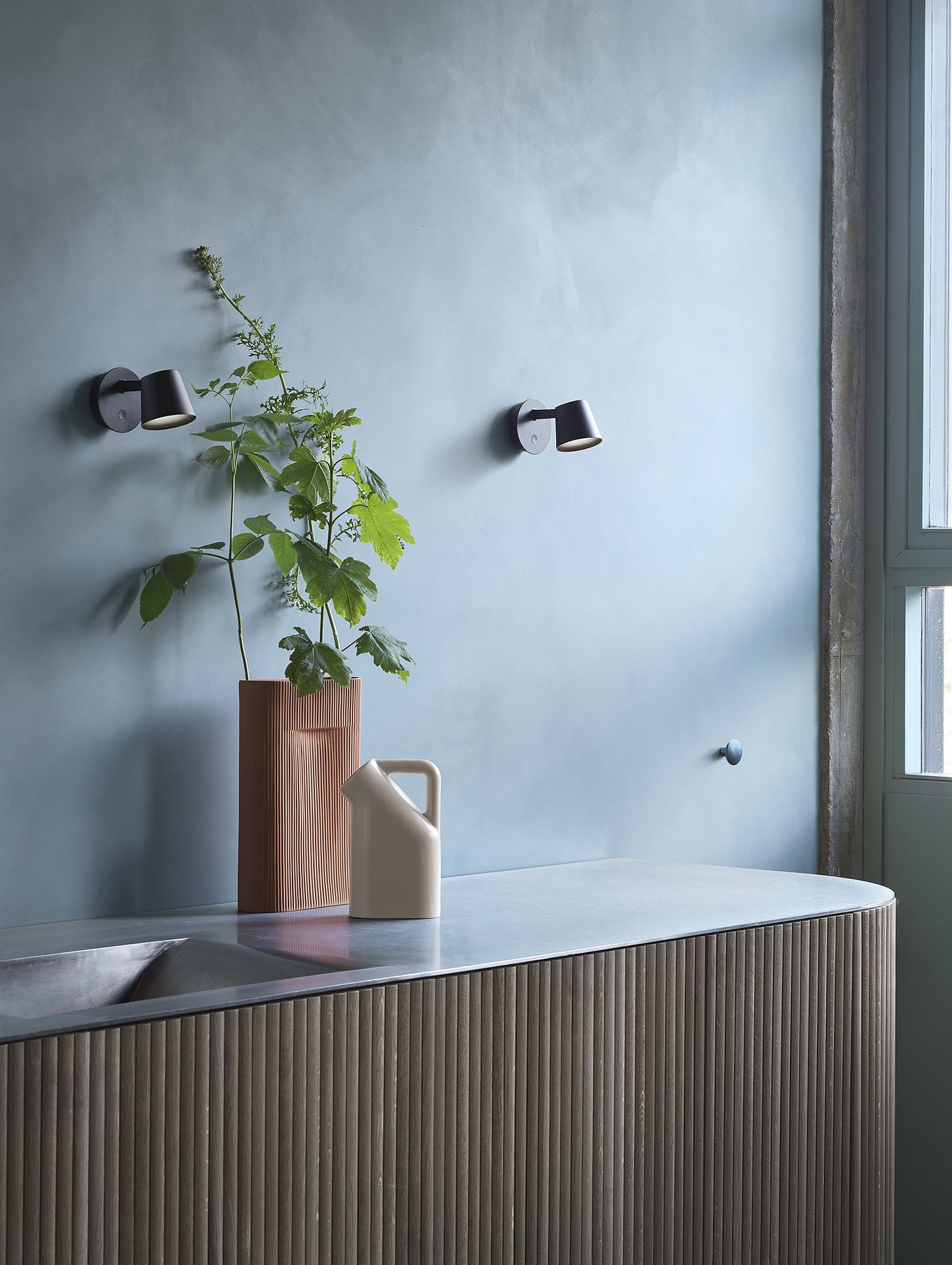 Black Tip Wall Lamp by Muuto