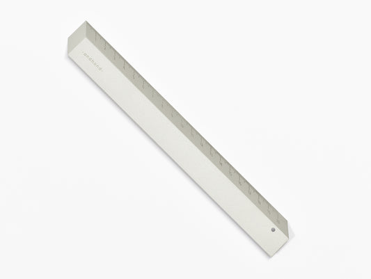 Illusion Ruler by Andhand - Silver