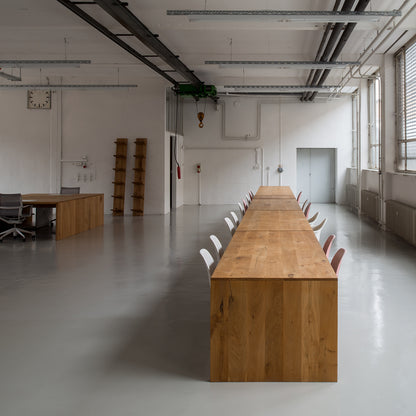 TA01 Ponte Table by e15