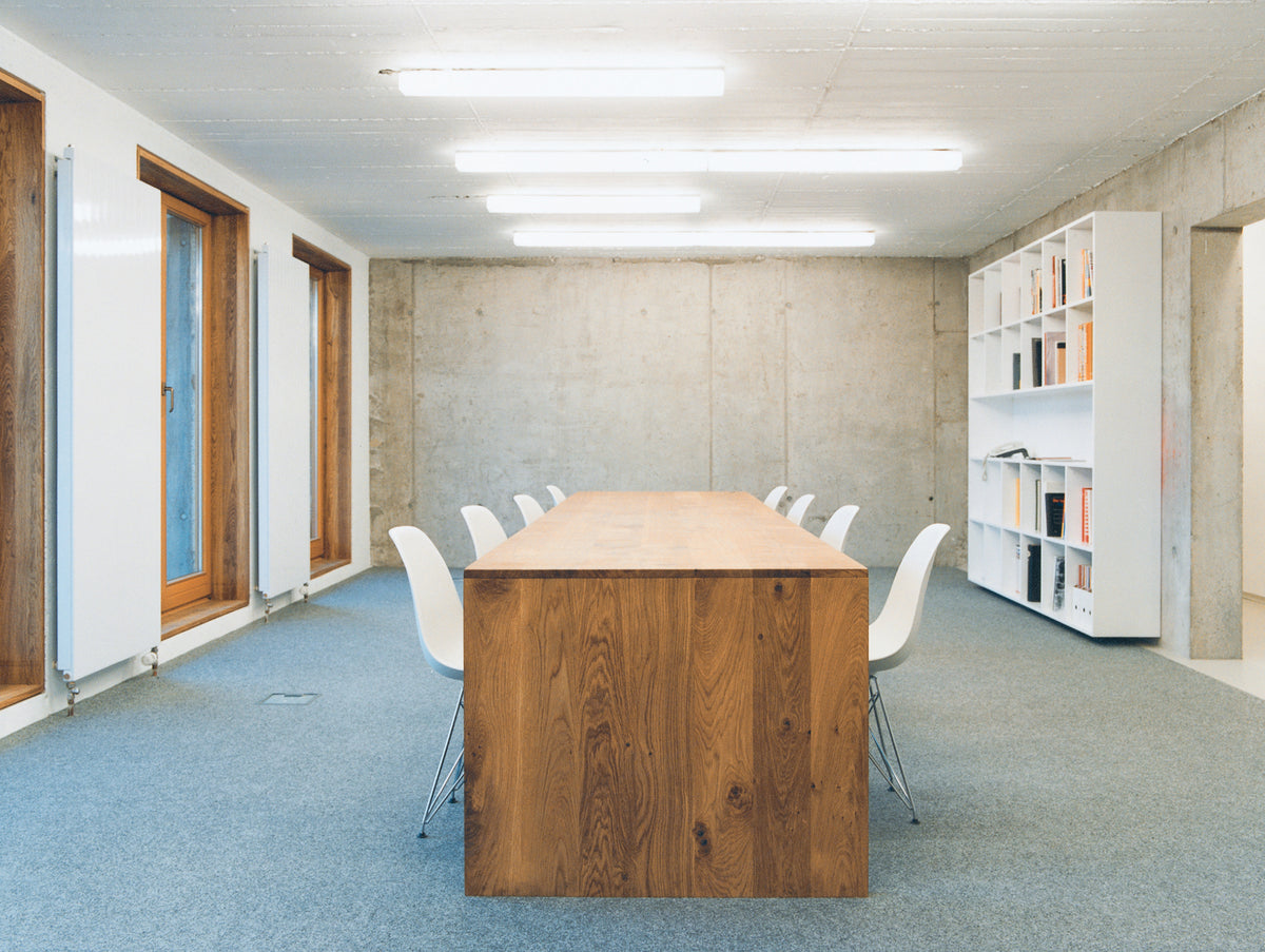 TA01 Ponte Table by e15